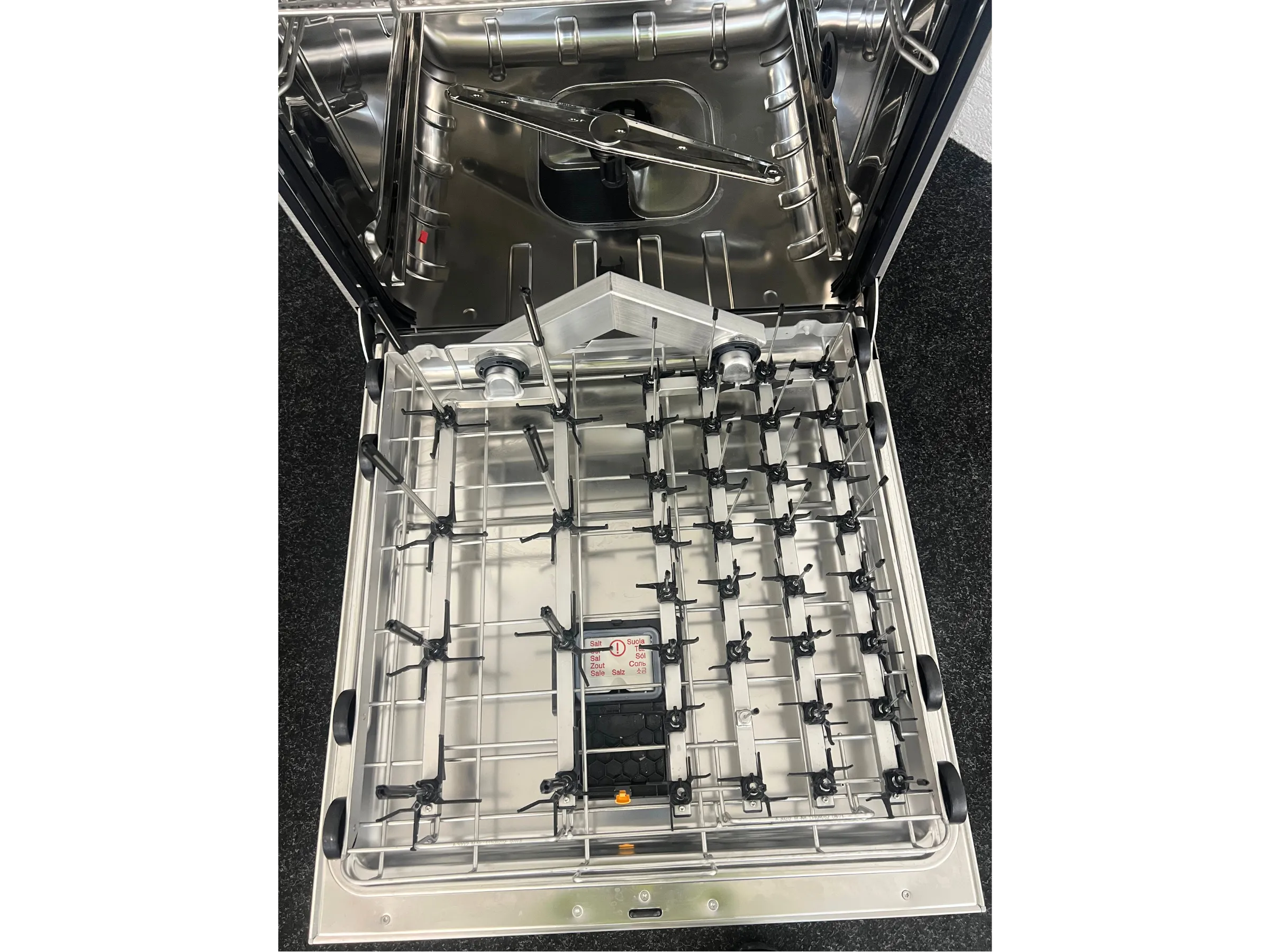 Miele PG 8583 Professional Glasswasher