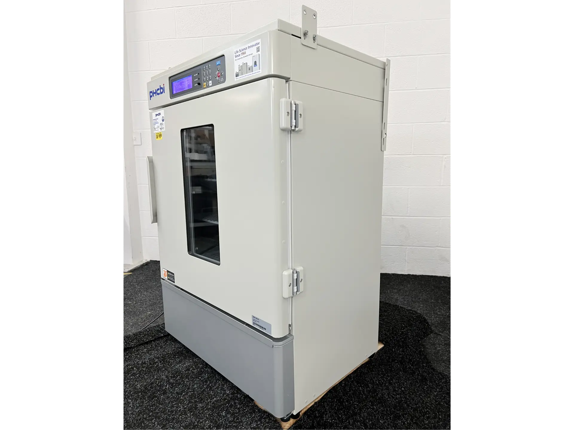 4 PHCBI MIR-154 Cooled Incubator