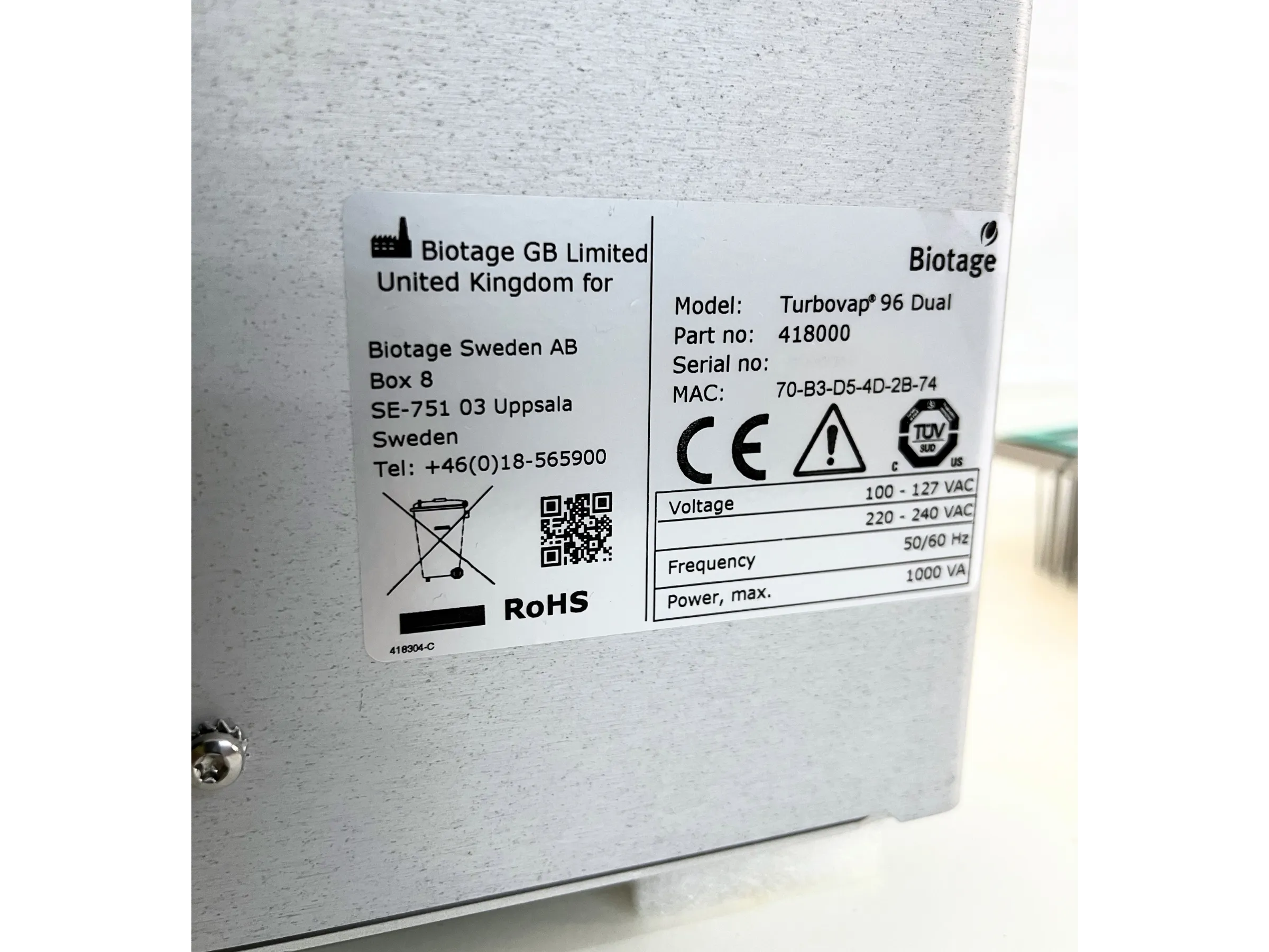 9 Turbo Vap 96 Dual Well Plate Evaporator