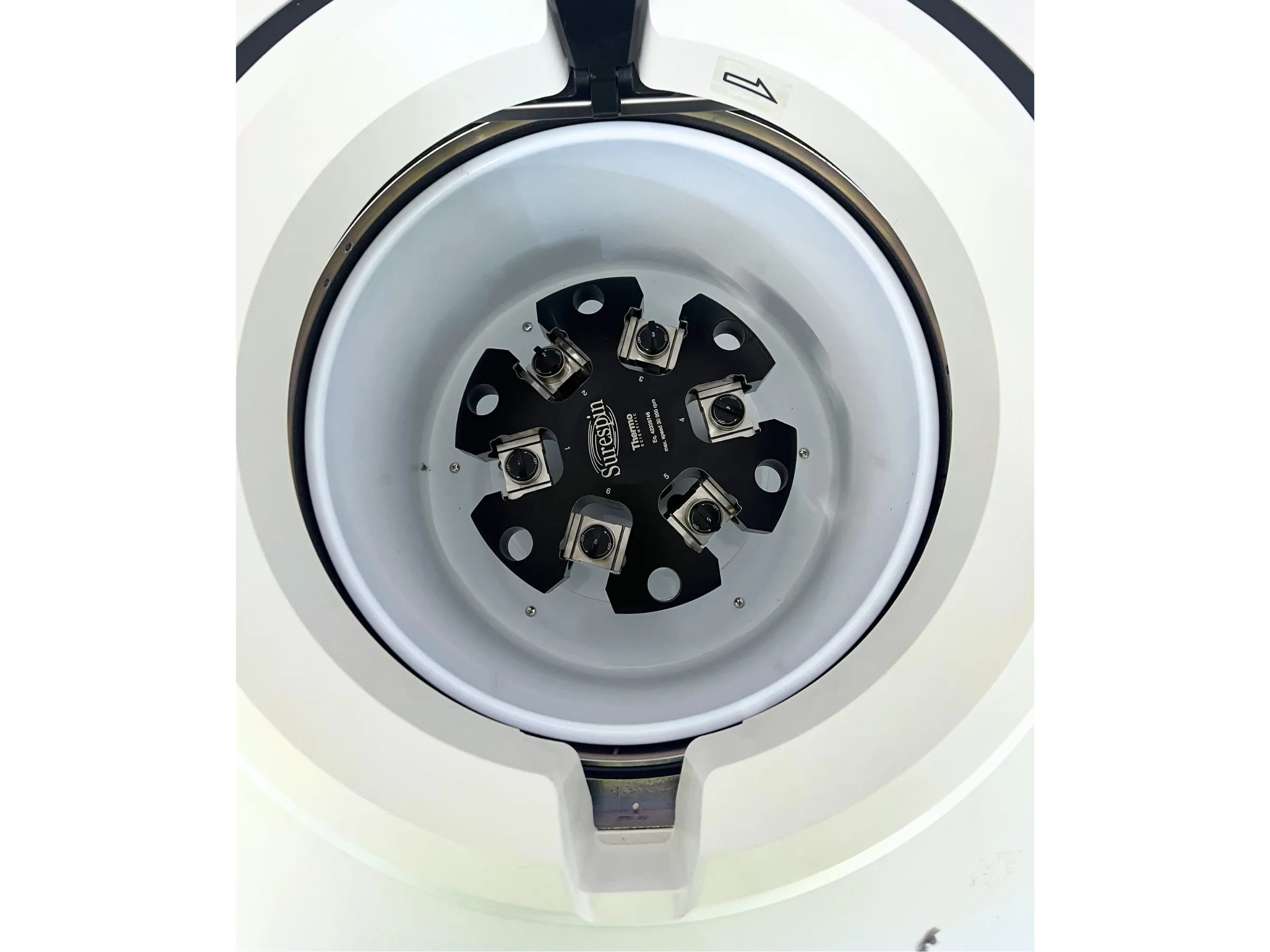 9 Thermo Scientific Sorvall WX80+ Ultra Series Centrifuge