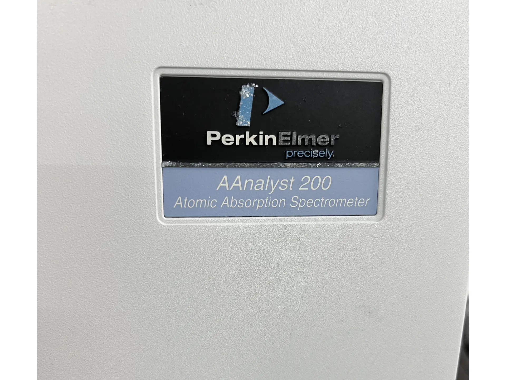 13 Perkin Elmer AAnalyst 200 Spectrometer