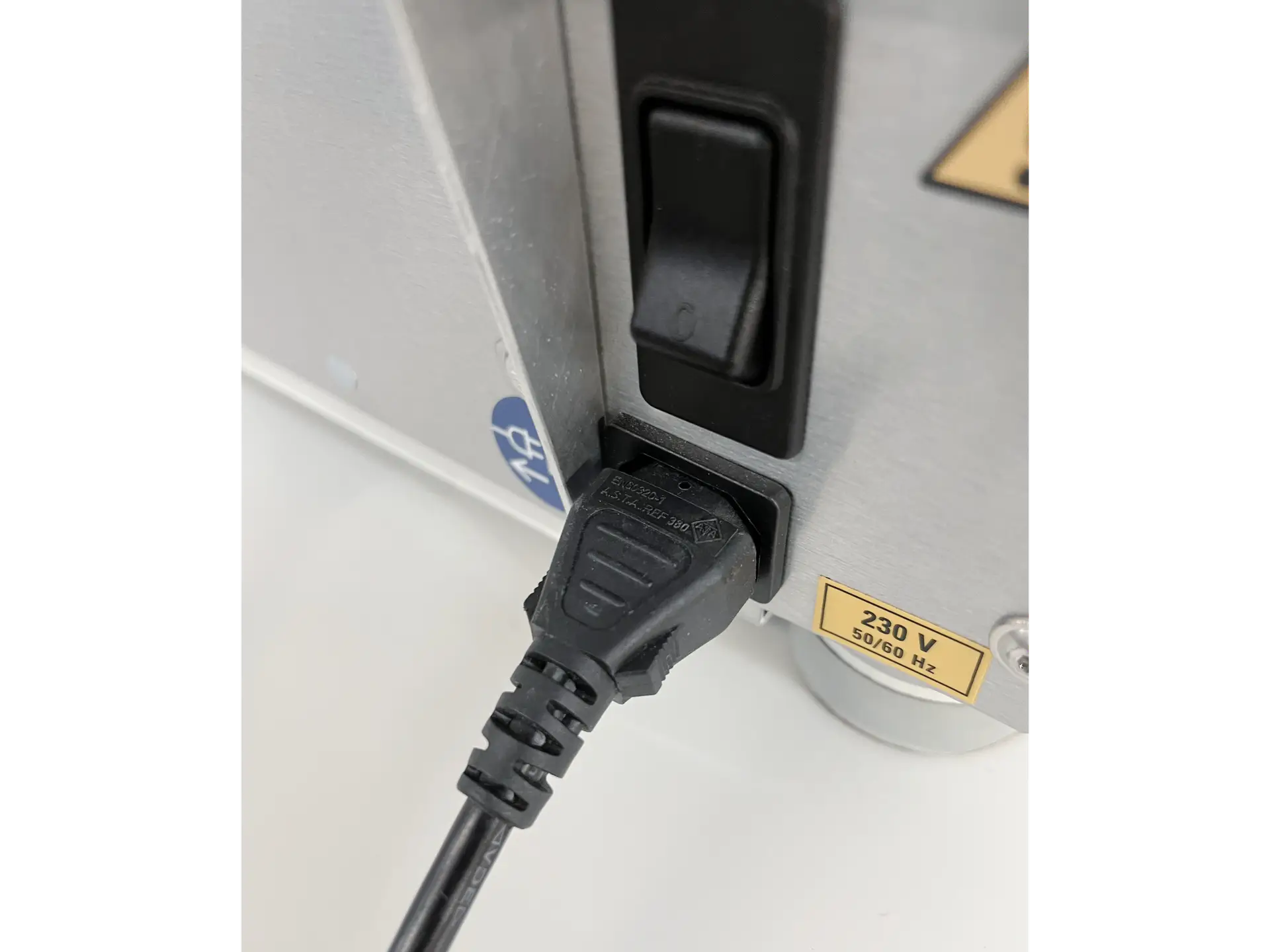15 Thermo Scientific Heraeus Megafuge 16R