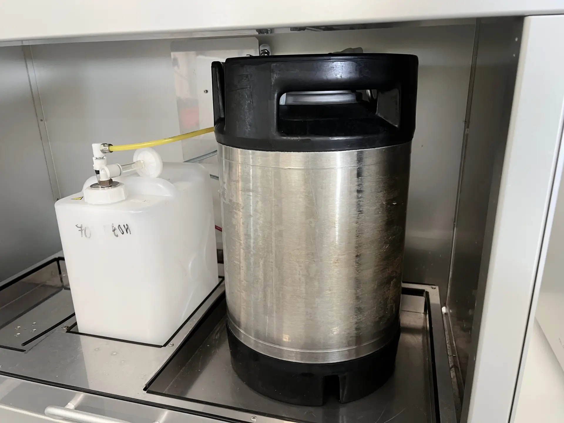 17 Sony Cell Sorter SH800S