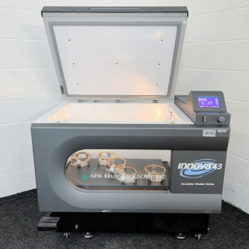 New Brunswick Innova 43 Incubator Shaker