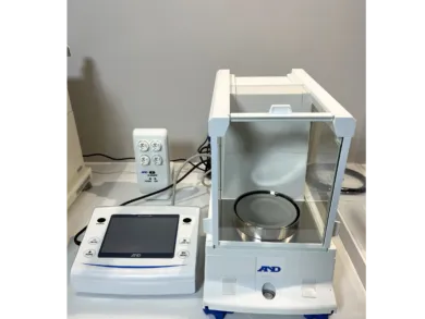 A&D Semi Micro Balance BA-225TE