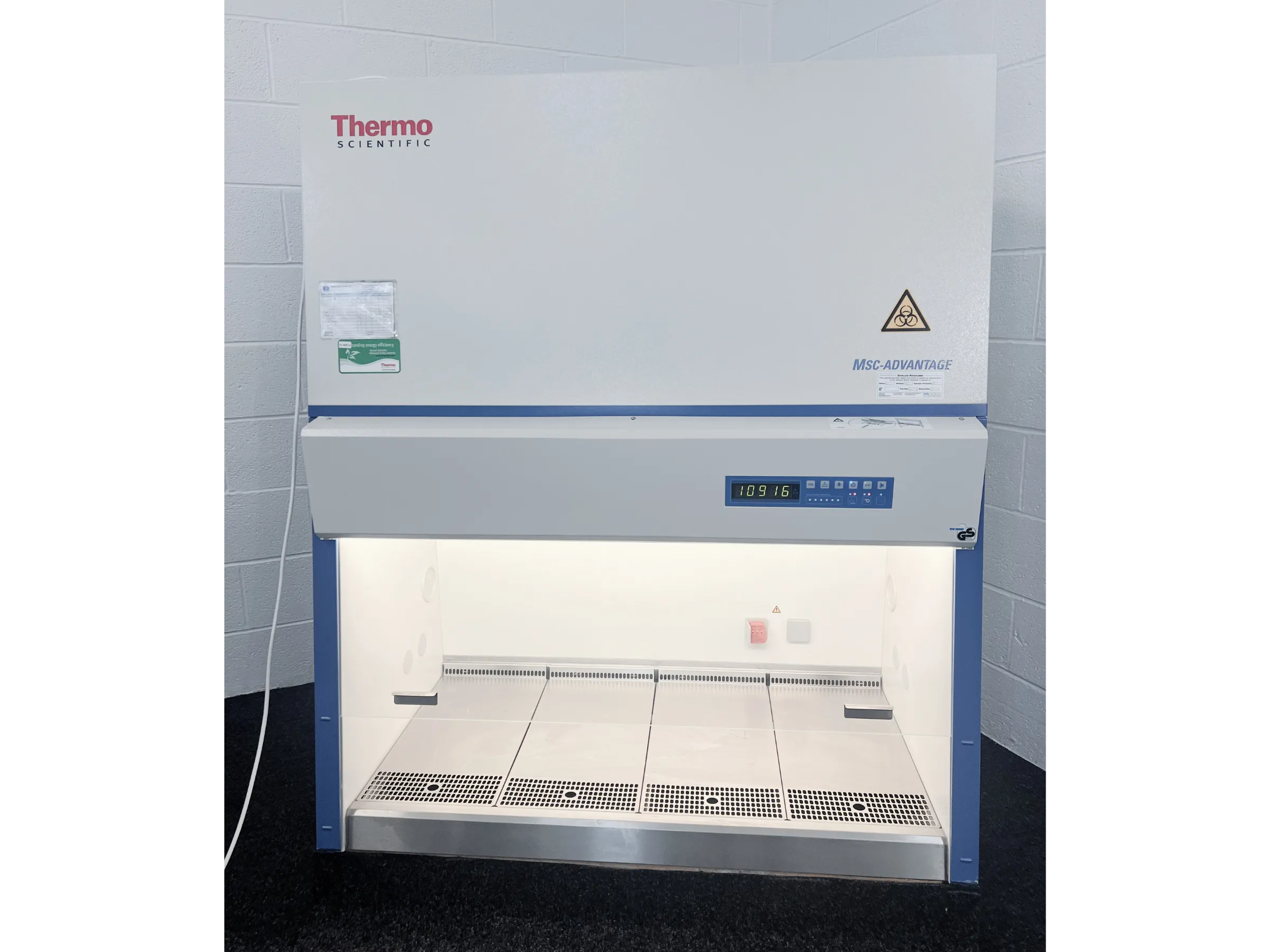 1 Thermo Scientific MSC Advantage 1.2