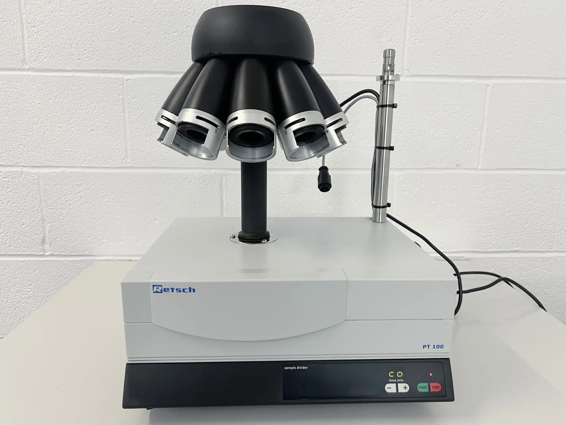 Retsch PT 100 Sample Divider