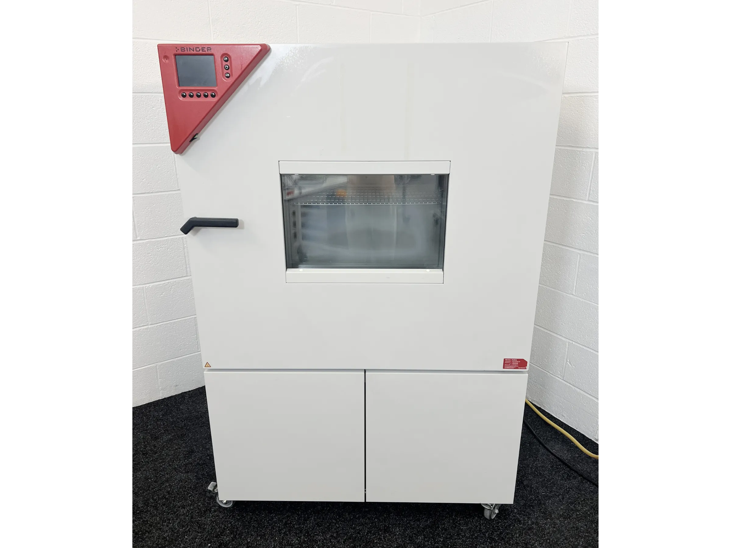 2 Binder MKF 240 Dynamic Climate Chamber