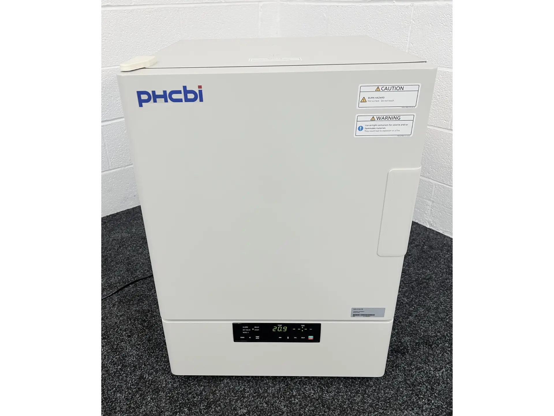 PHCBI MIR-H163-PE Heated Incubator - Richmond Scientific