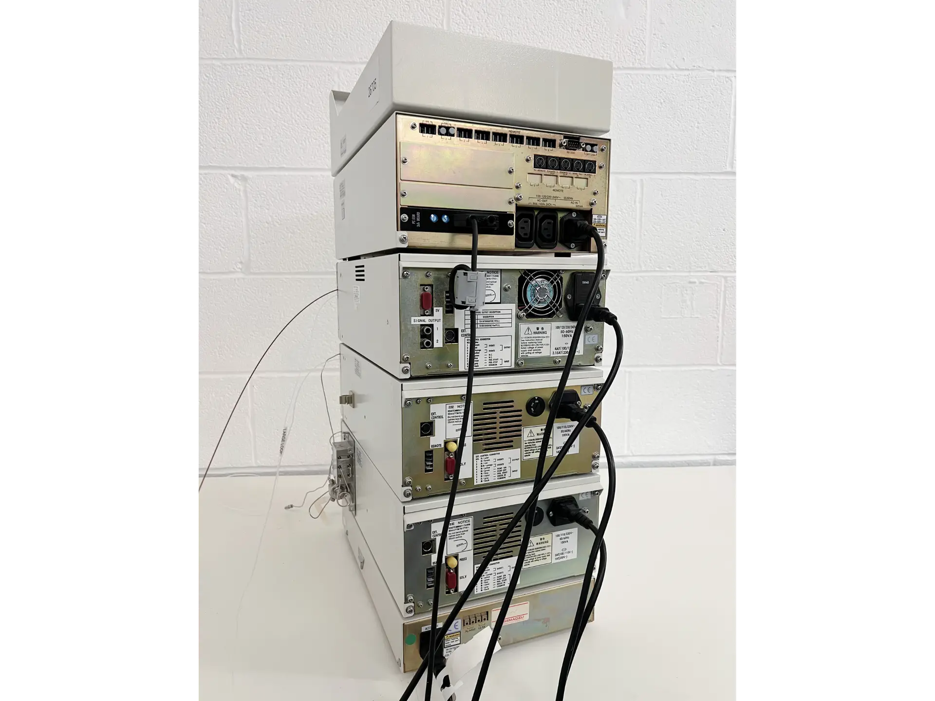 11 Shimadzu HPLC System