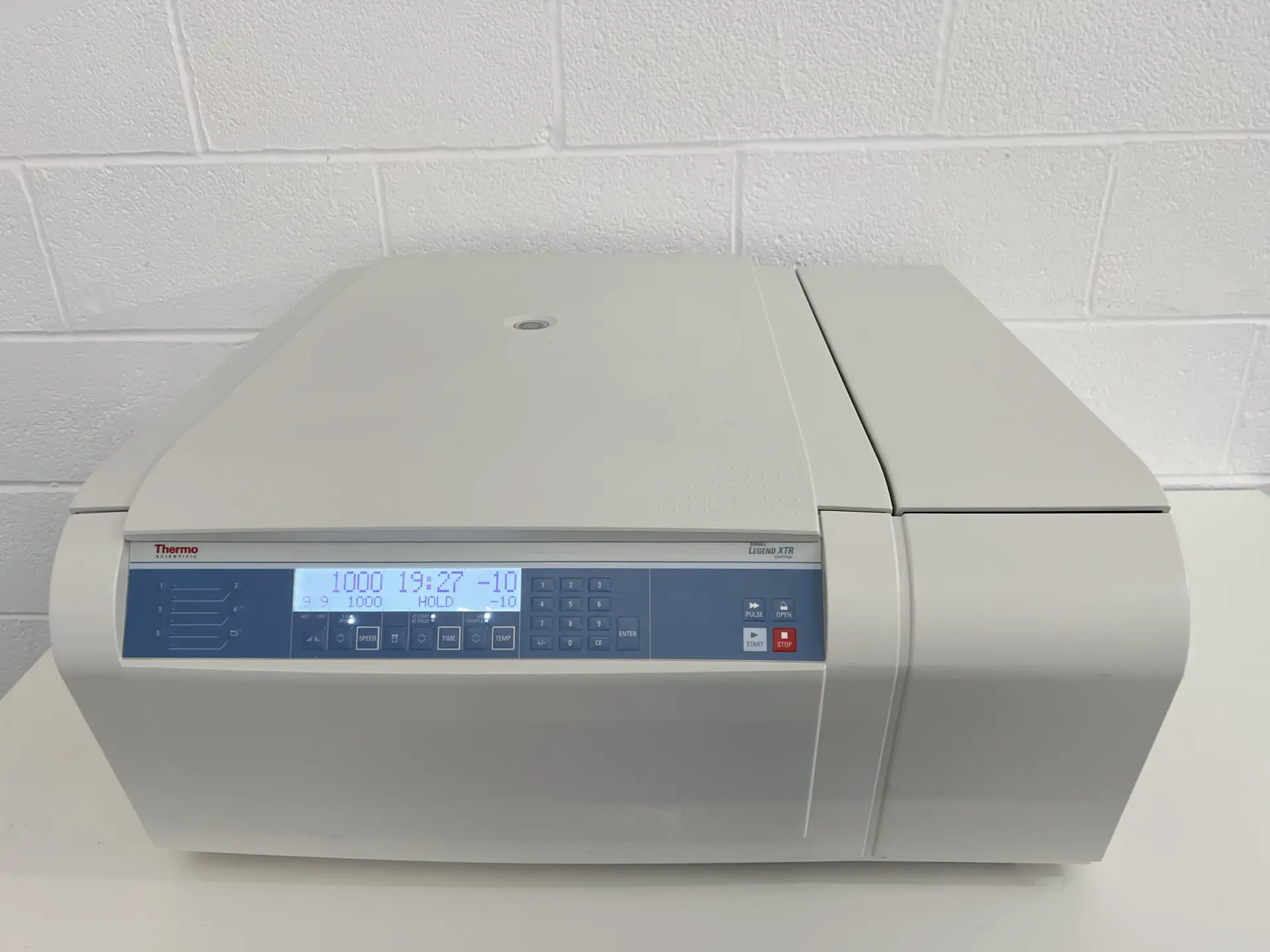2 Thermo Sorvall Legend XTR Centrifuge
