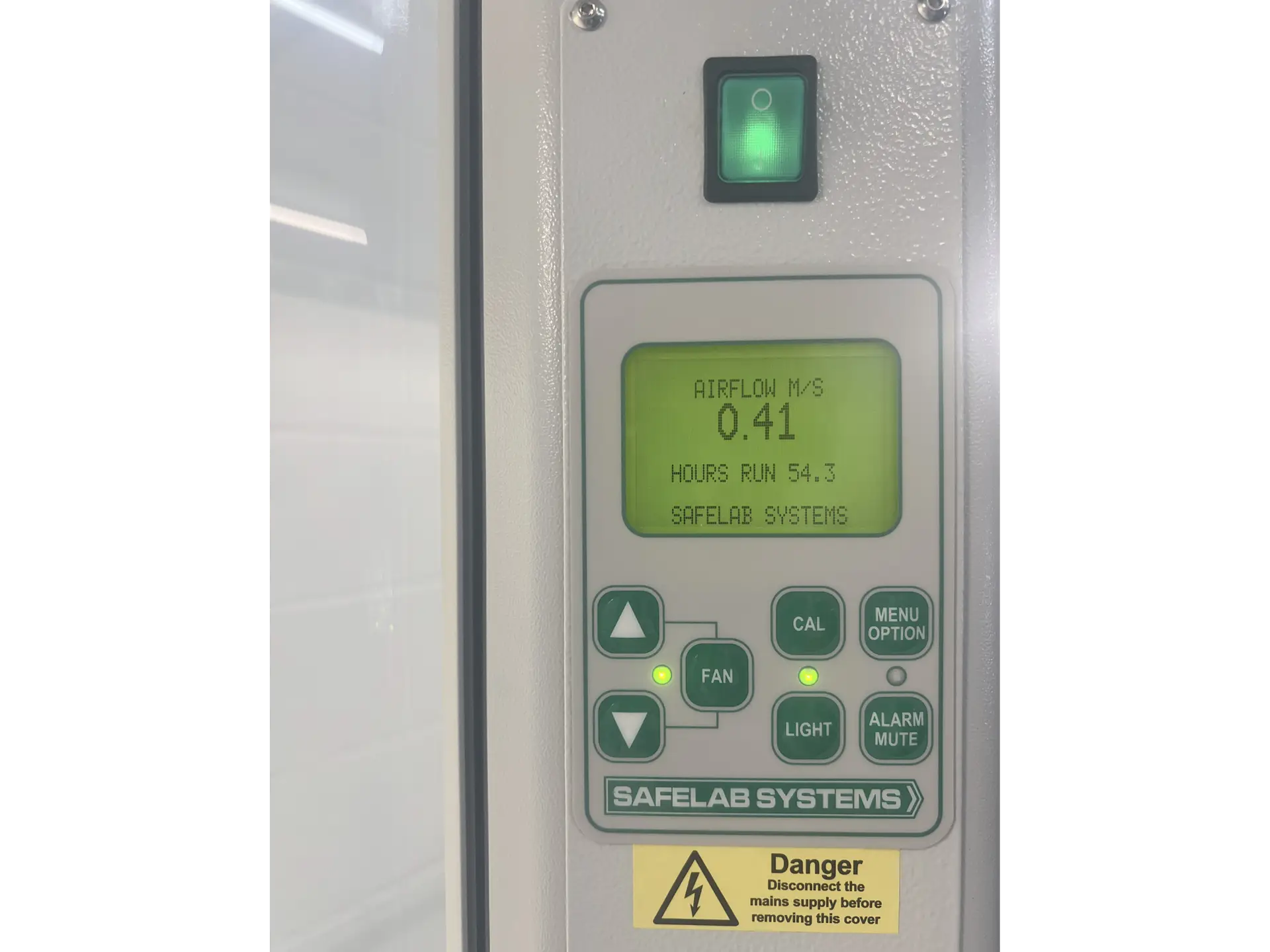 4 SafeLab Airone-R Filtration Cabinet