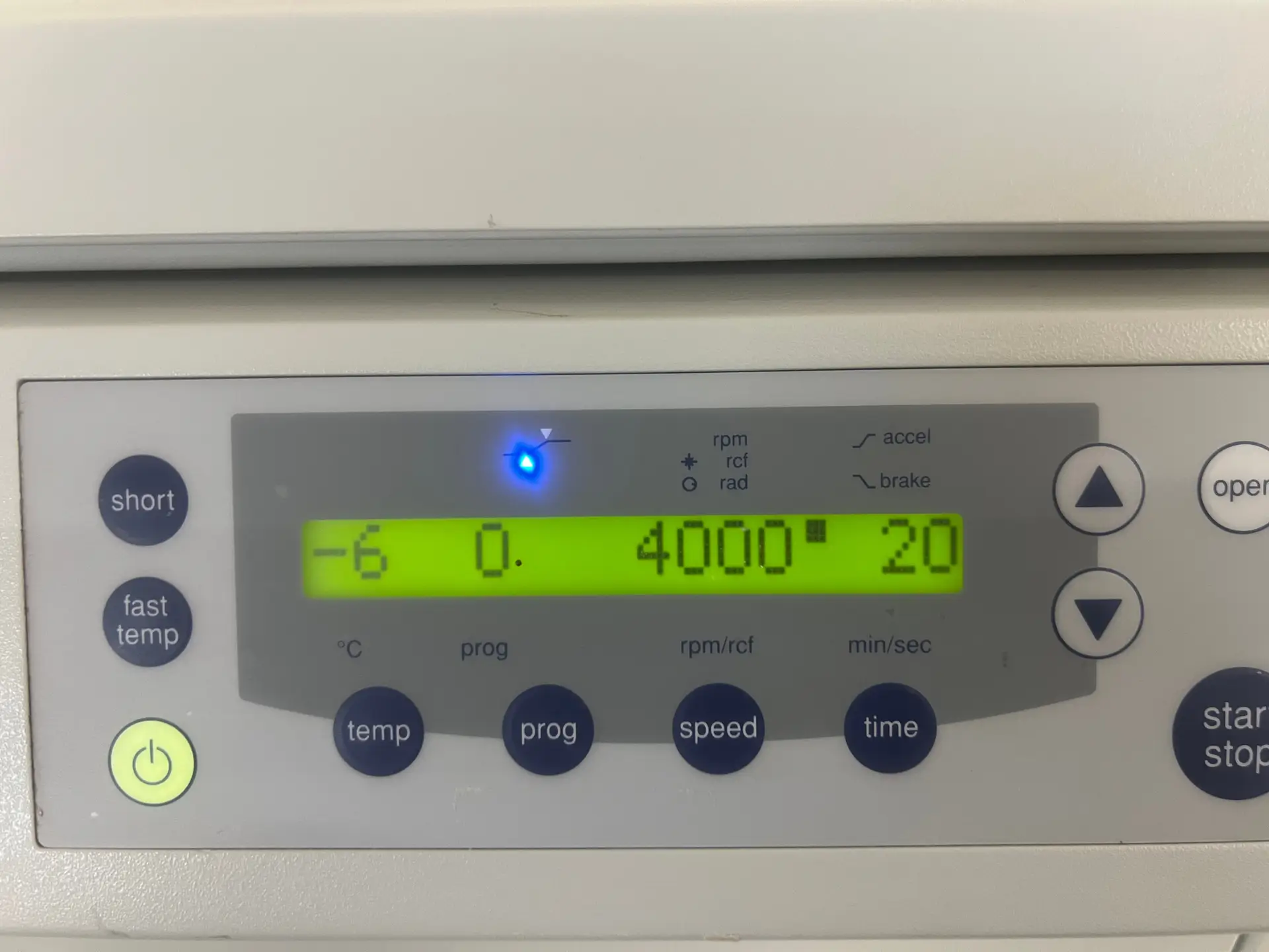 Eppendorf 5804R Centrifuge with S-4-72 Swing Bucket Rotor ( (3)