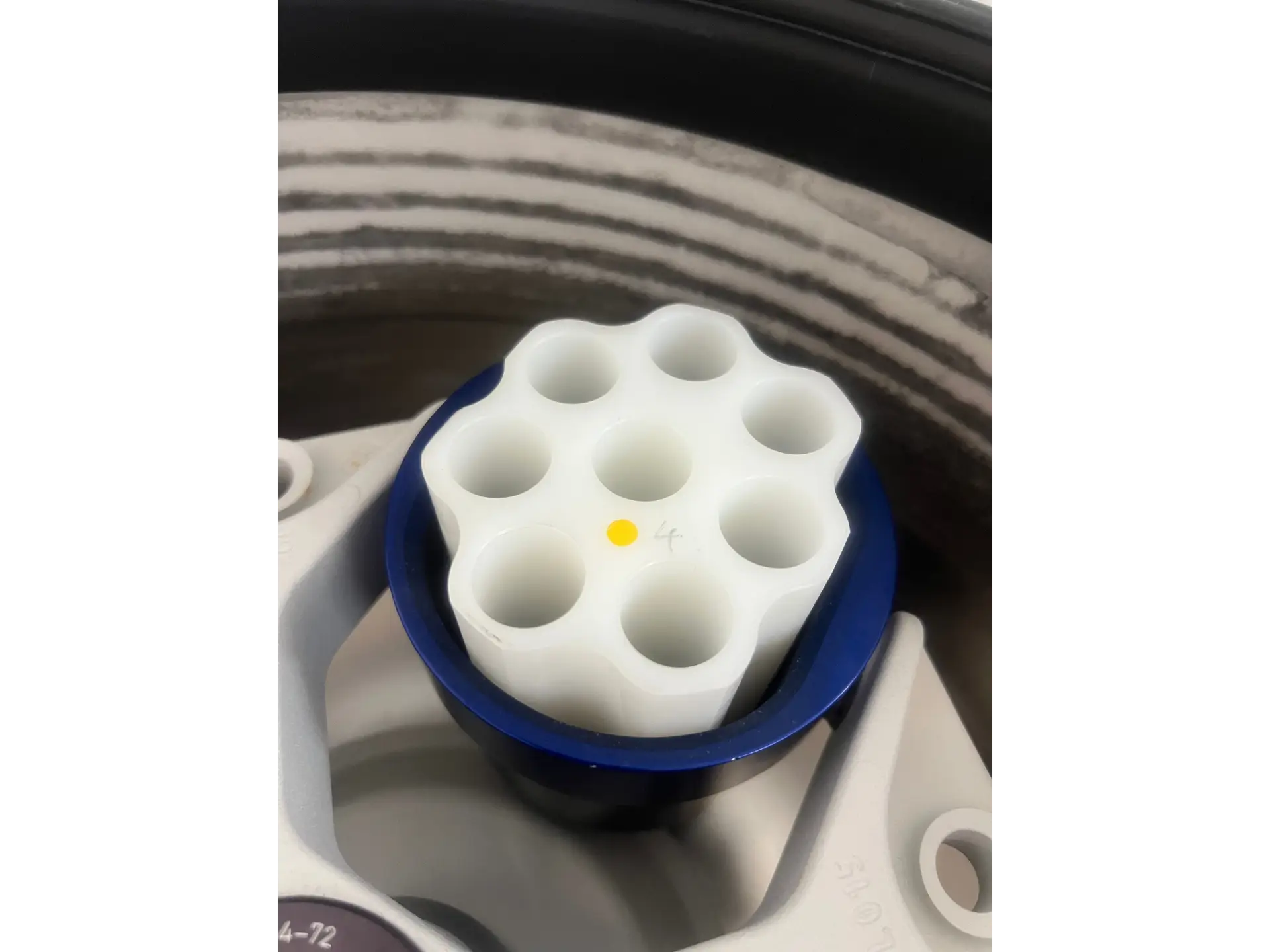 Eppendorf 5804R Centrifuge with S-4-72 Swing Bucket Rotor ( (7)