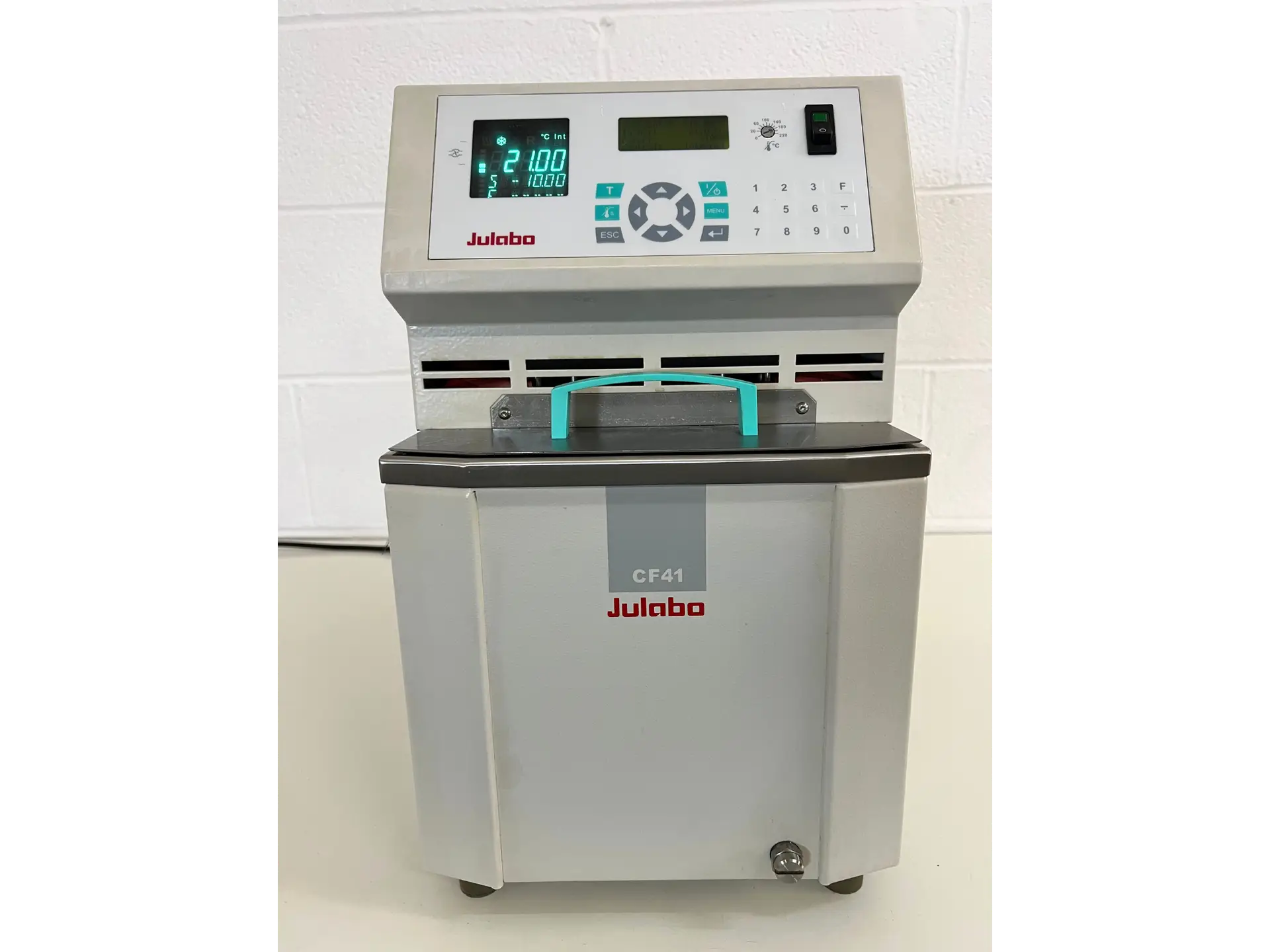 Julabo CF41 Cryo-Compact Circulator Julabo CF41 Cryo-Compact Circulator