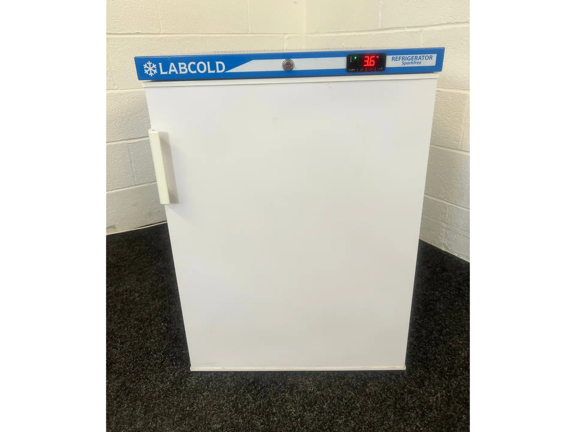 Labcold RLPR0517 Refrigerator Labcold RLPR0517 Refrigerator