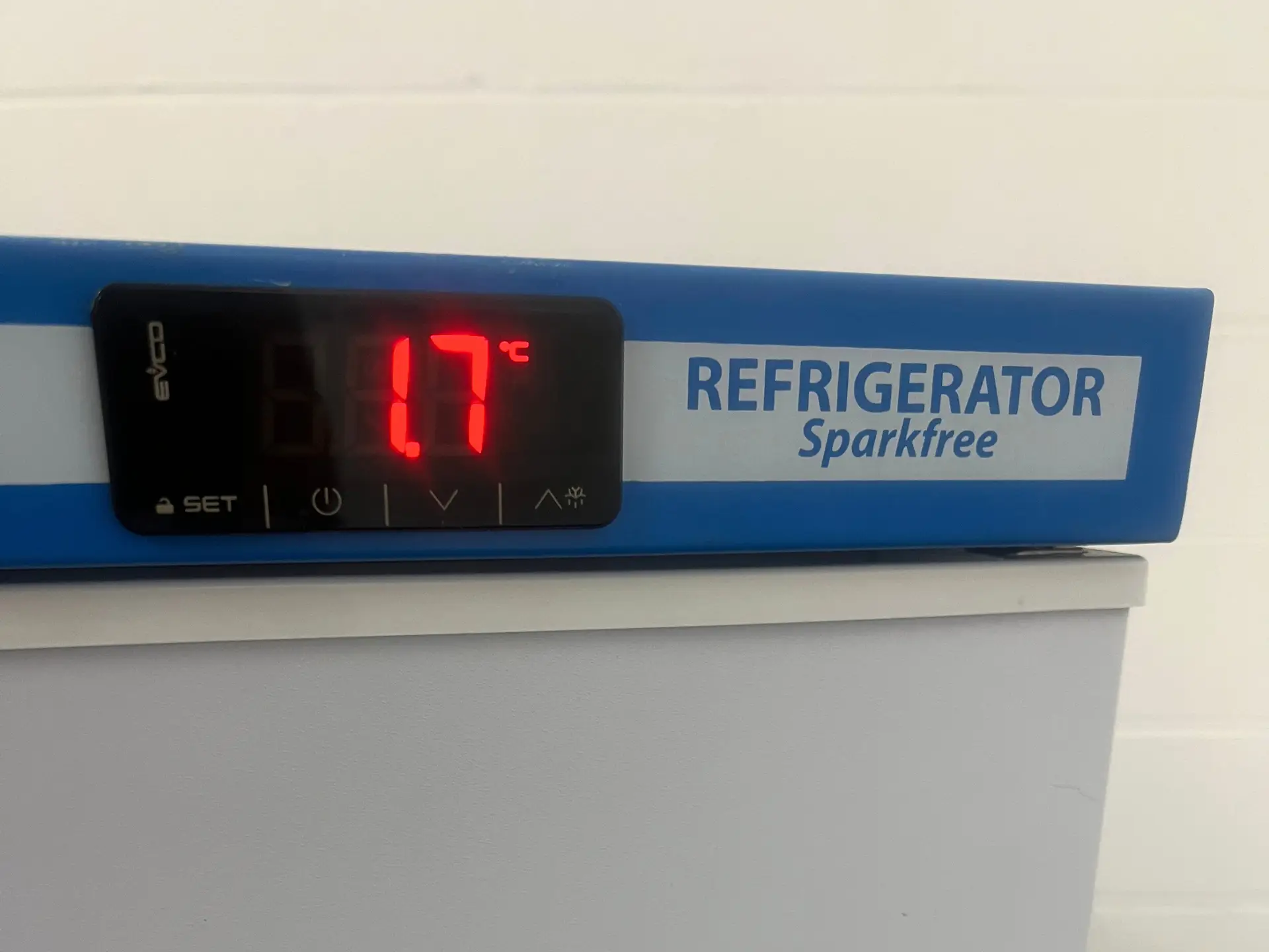 Labcold RLPR0517 Refrigerator - 26695 (12)