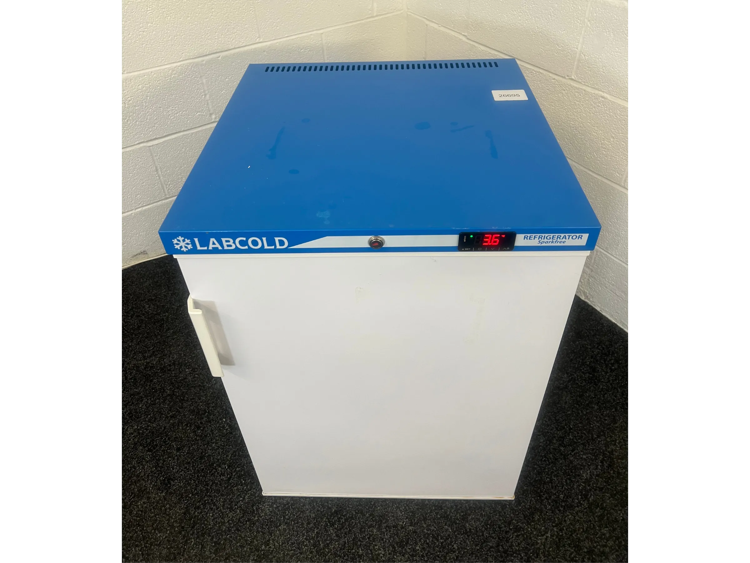 Labcold RLPR0517 Refrigerator - 26695 (2)