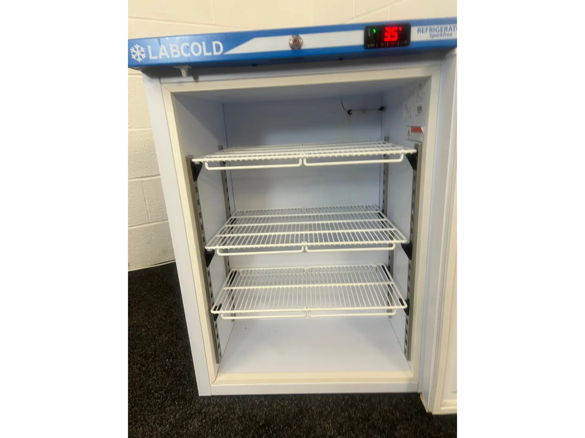 Labcold RLPR0517 Refrigerator - 26695 (7)