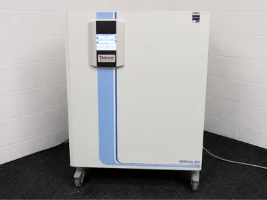 Thermo Scientific HERAcell 240i CO2 Incubator