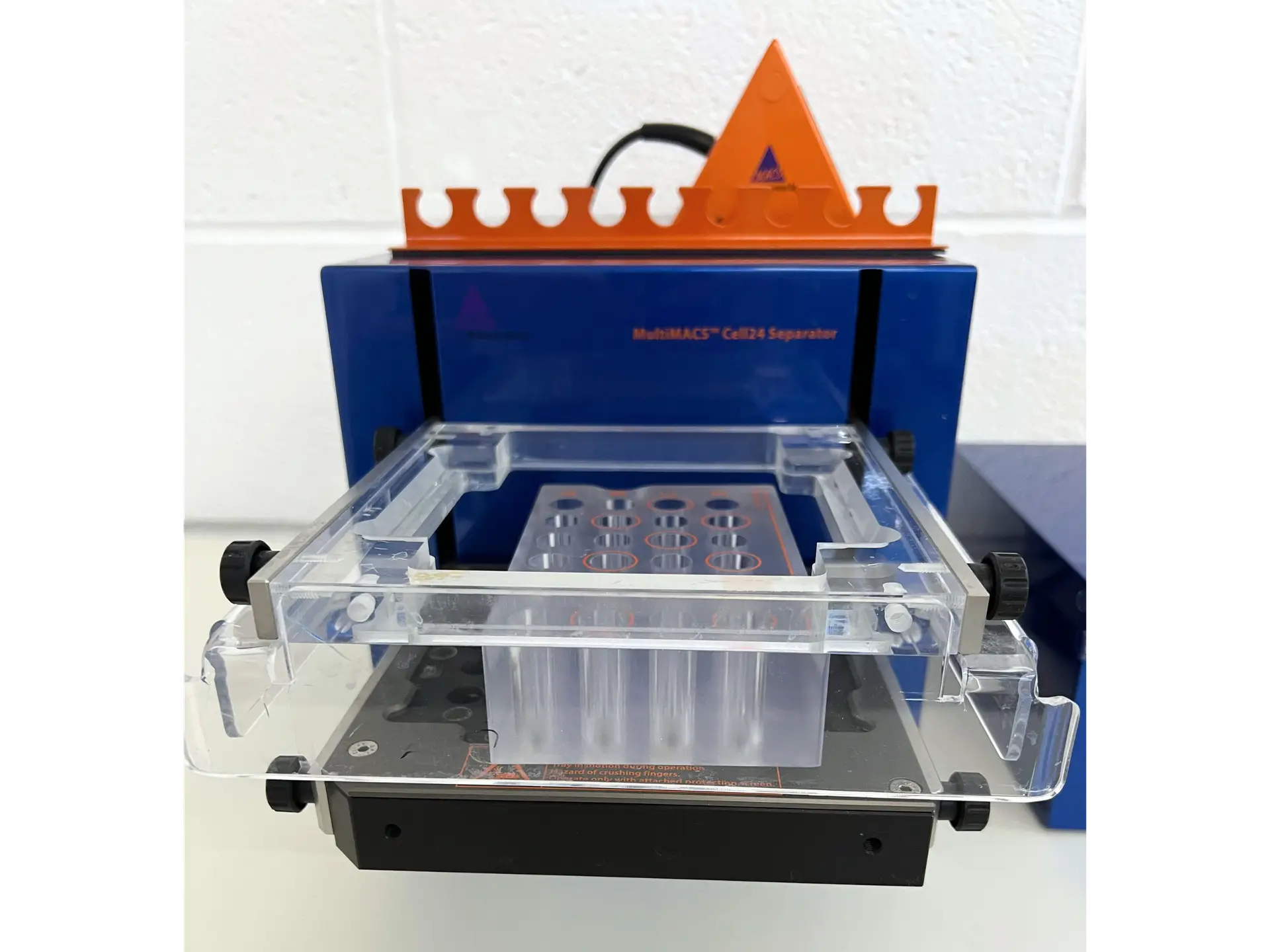 10 MultiMACS Cell24 Separator Plus
