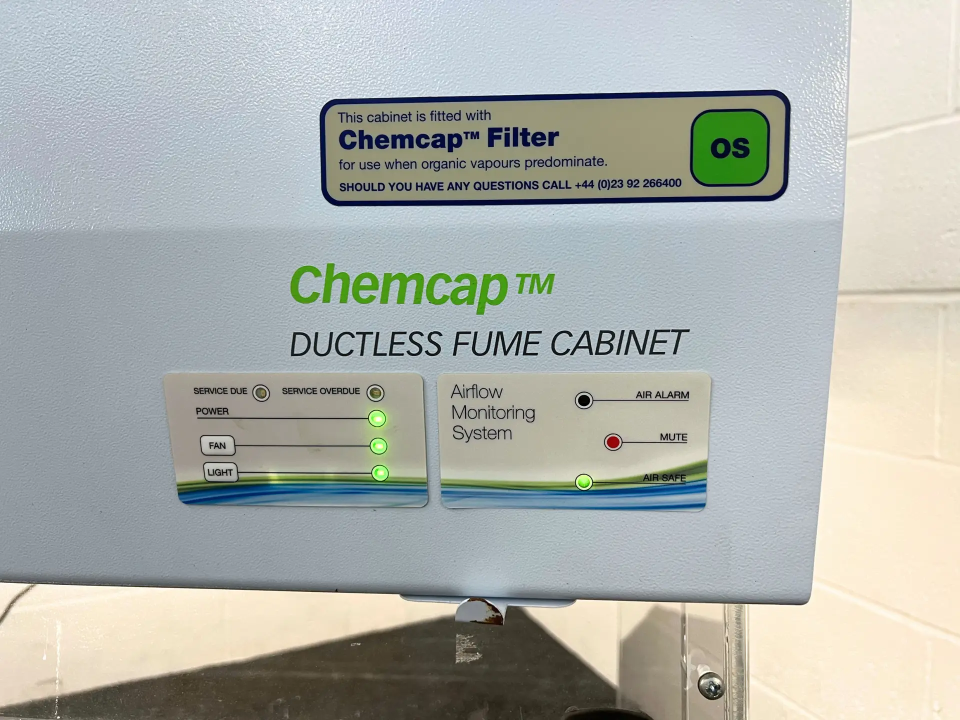 2 Bigneat Chemcap Clearview Ductless Fume Cabinet