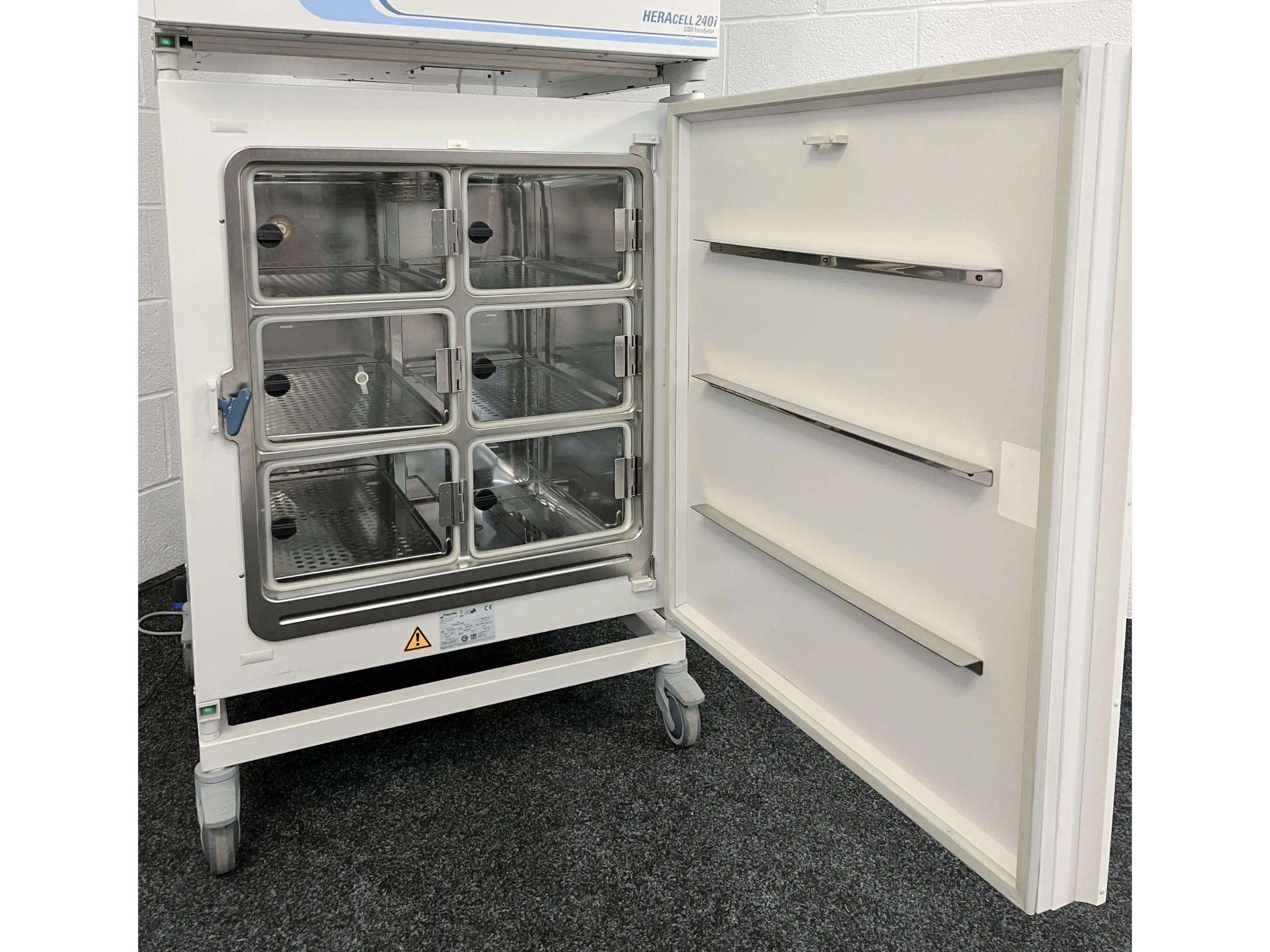 2 https://www.richmondscientific.com/product/thermo-scientific-heracell-240i-co2-incubator