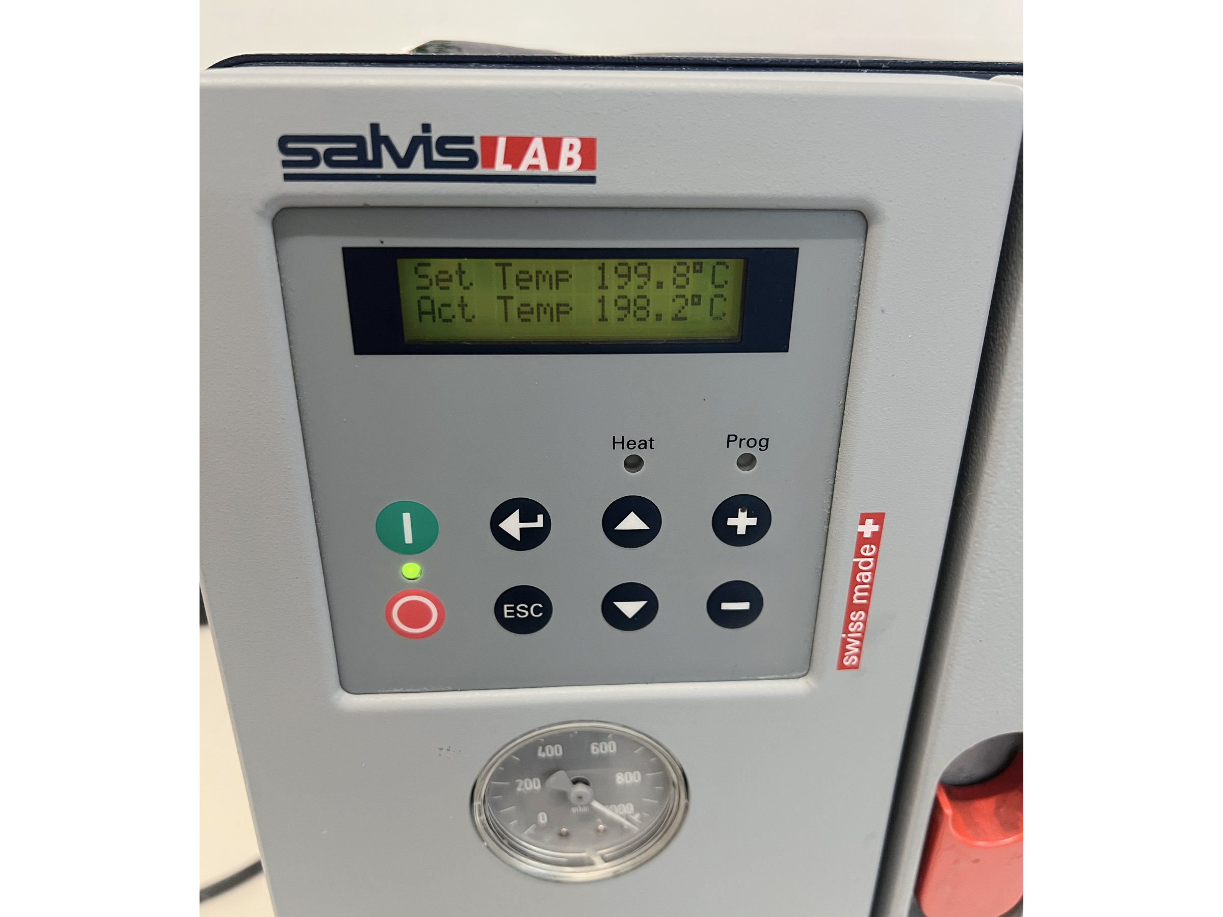 2 SalvisLab VC-20 Vacuum Oven