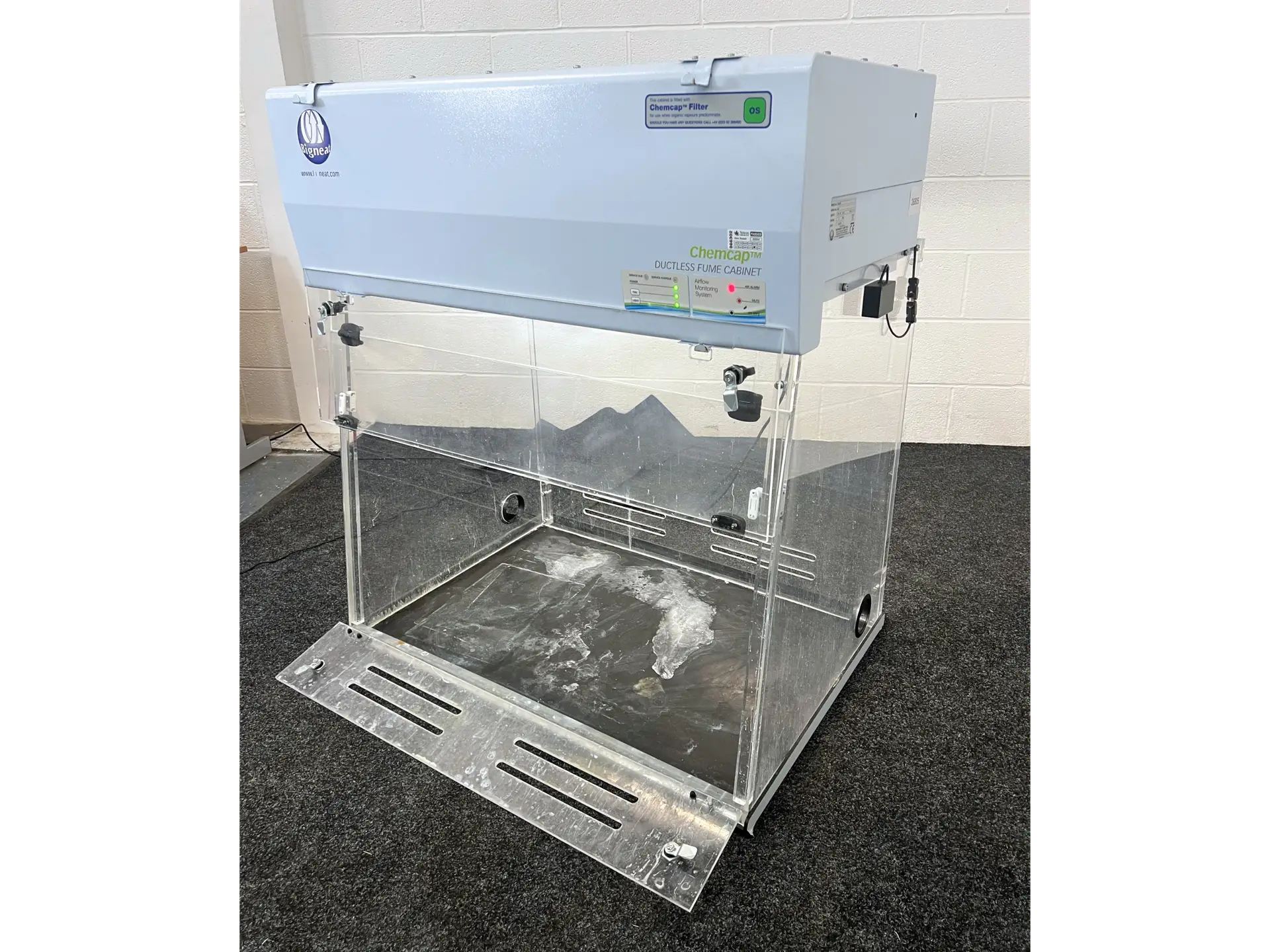 3 Bigneat Chemcap Clearview Ductless Fume Cabinet