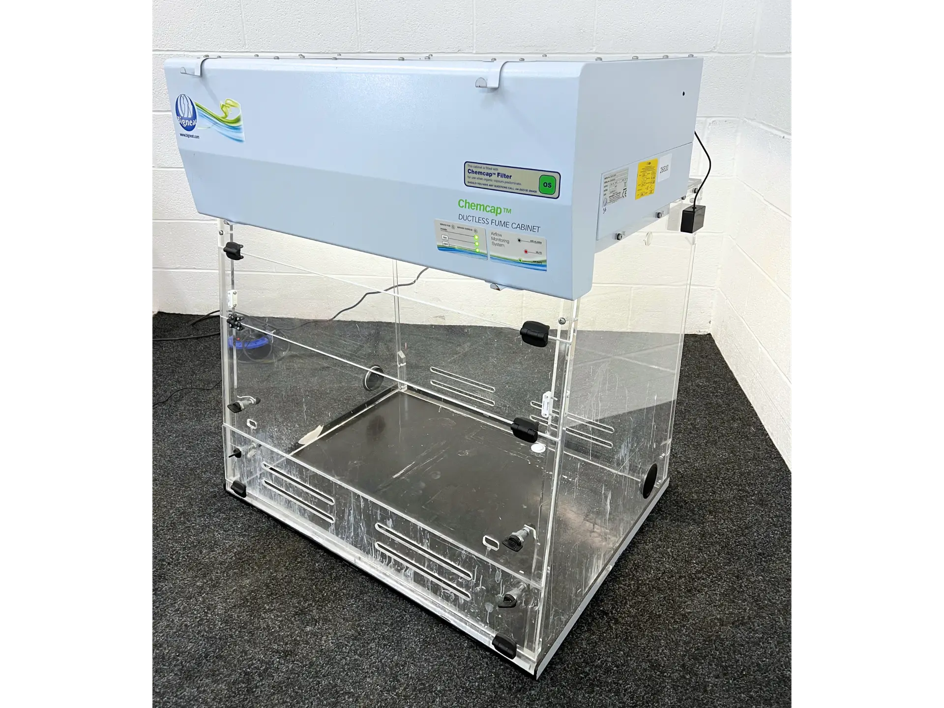3 Bigneat Chemcap Clearview Ductless Fume Cabinet