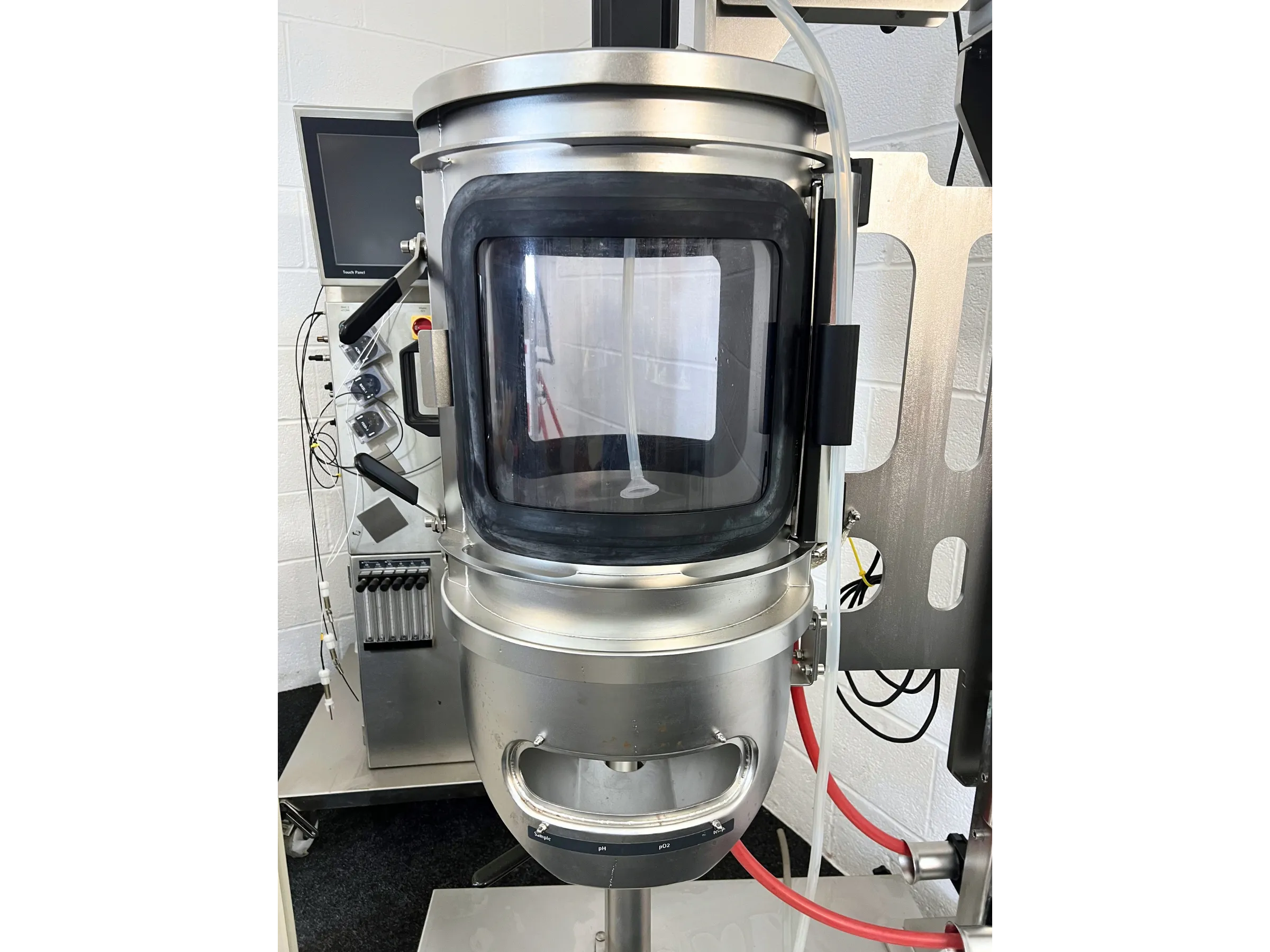 4 (3) Sartorius Stedim Biostat STR2 Bioreactor System