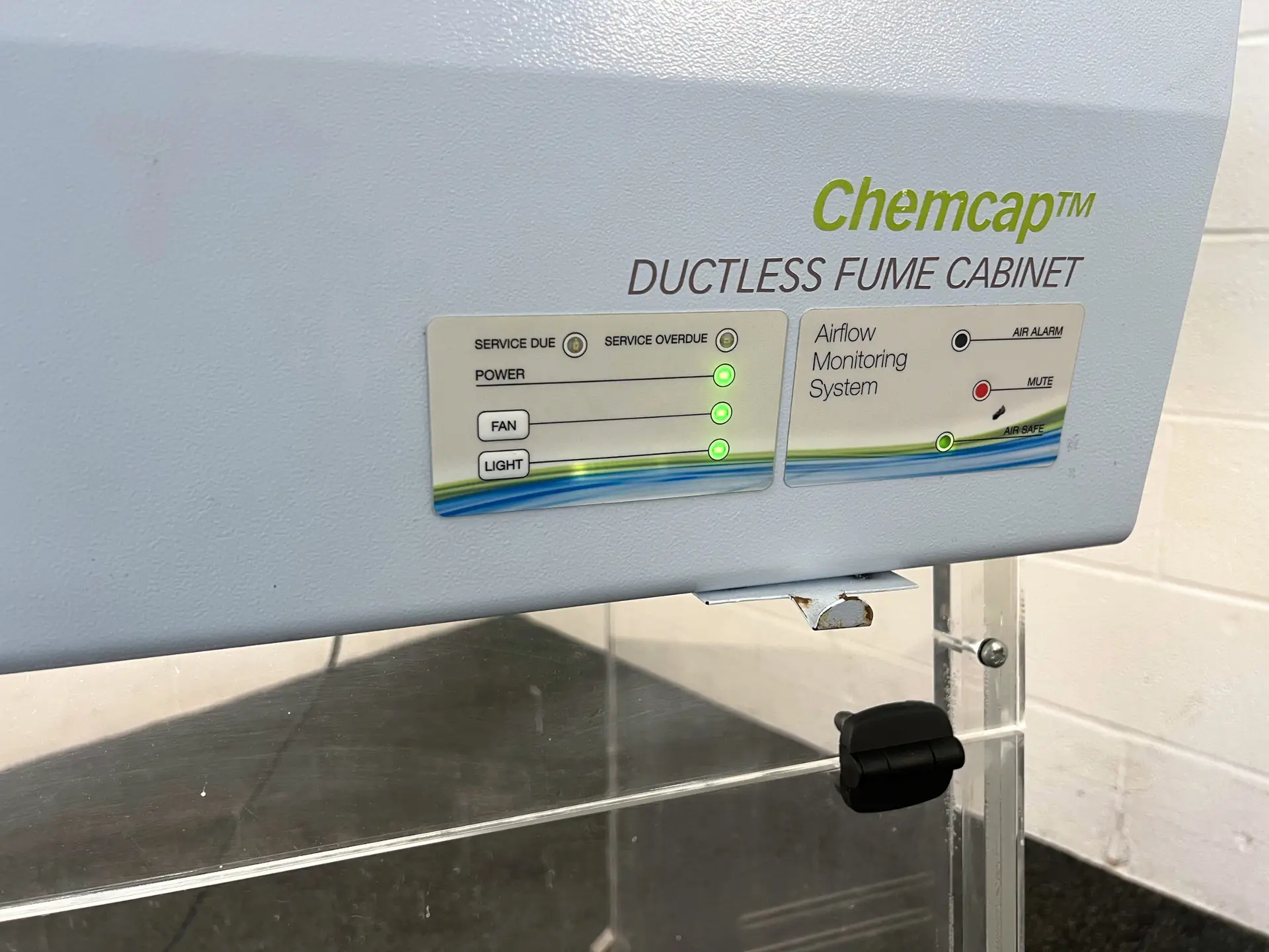 5 Bigneat Chemcap Clearview Ductless Fume Cabinet