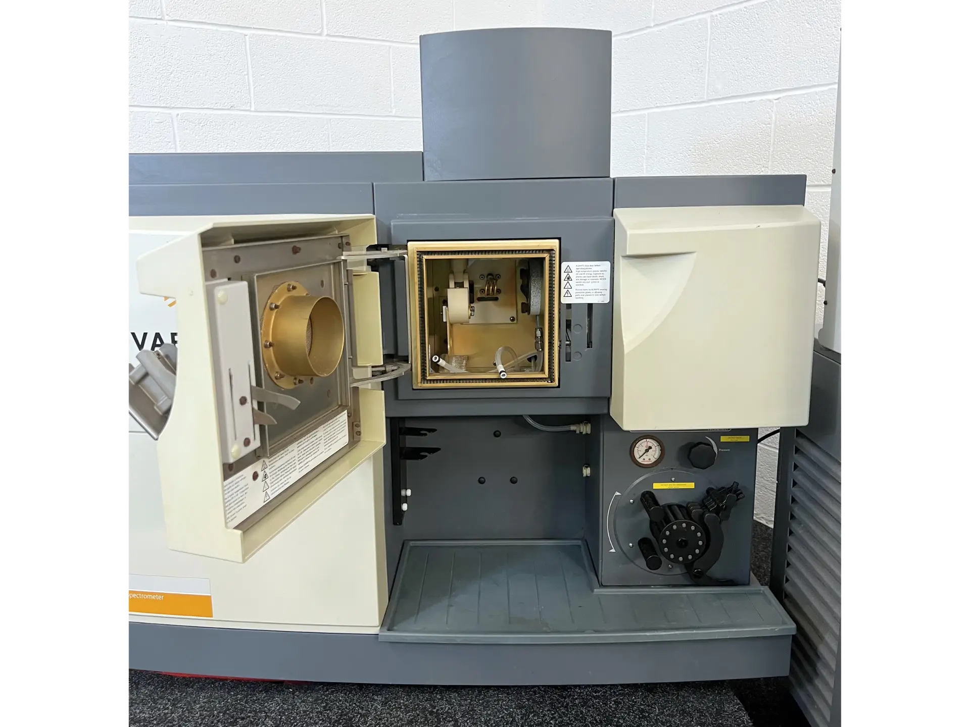 6 Varian 720-ES ICP System