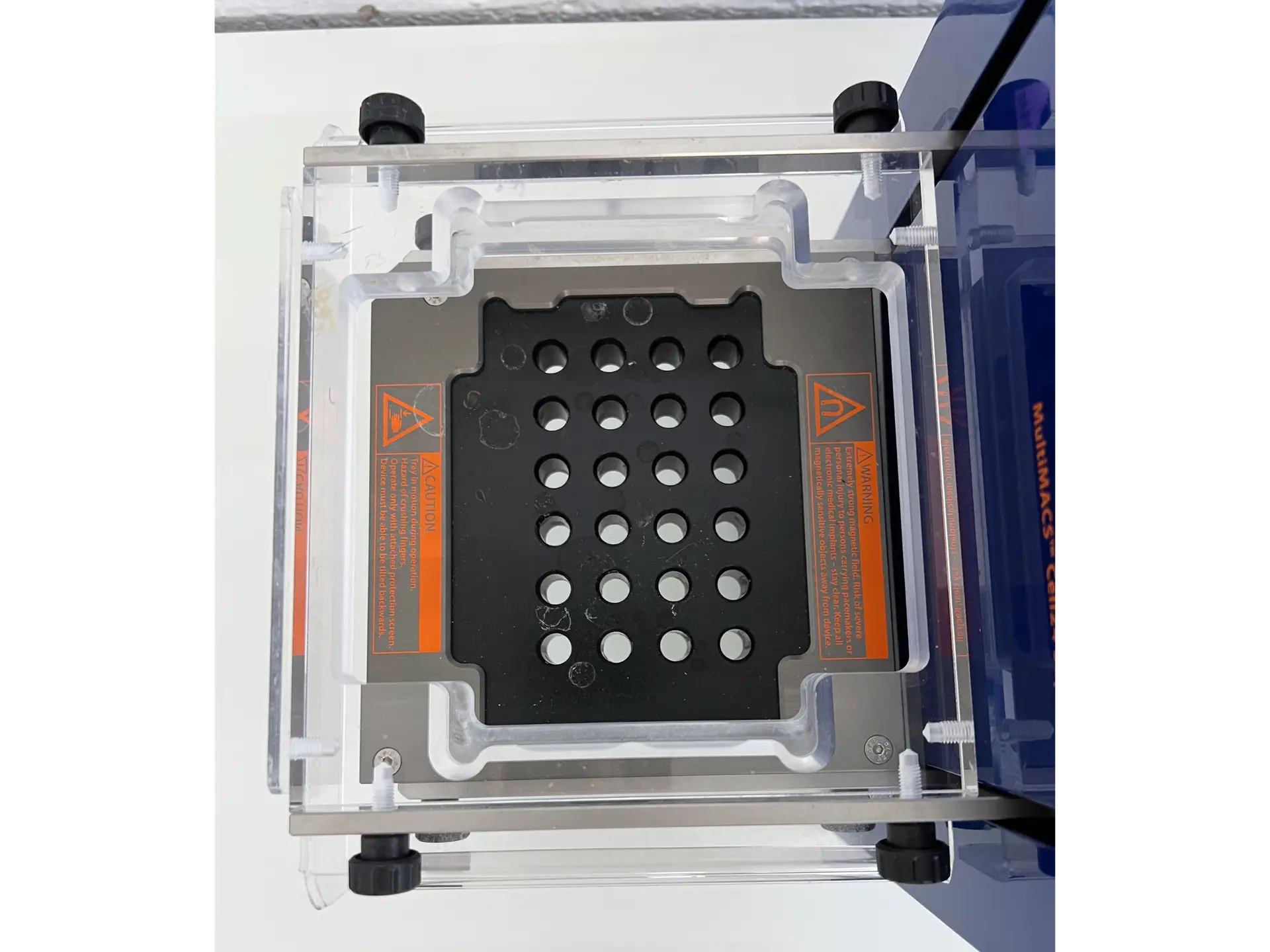 6 MultiMACS Cell24 Separator Plus