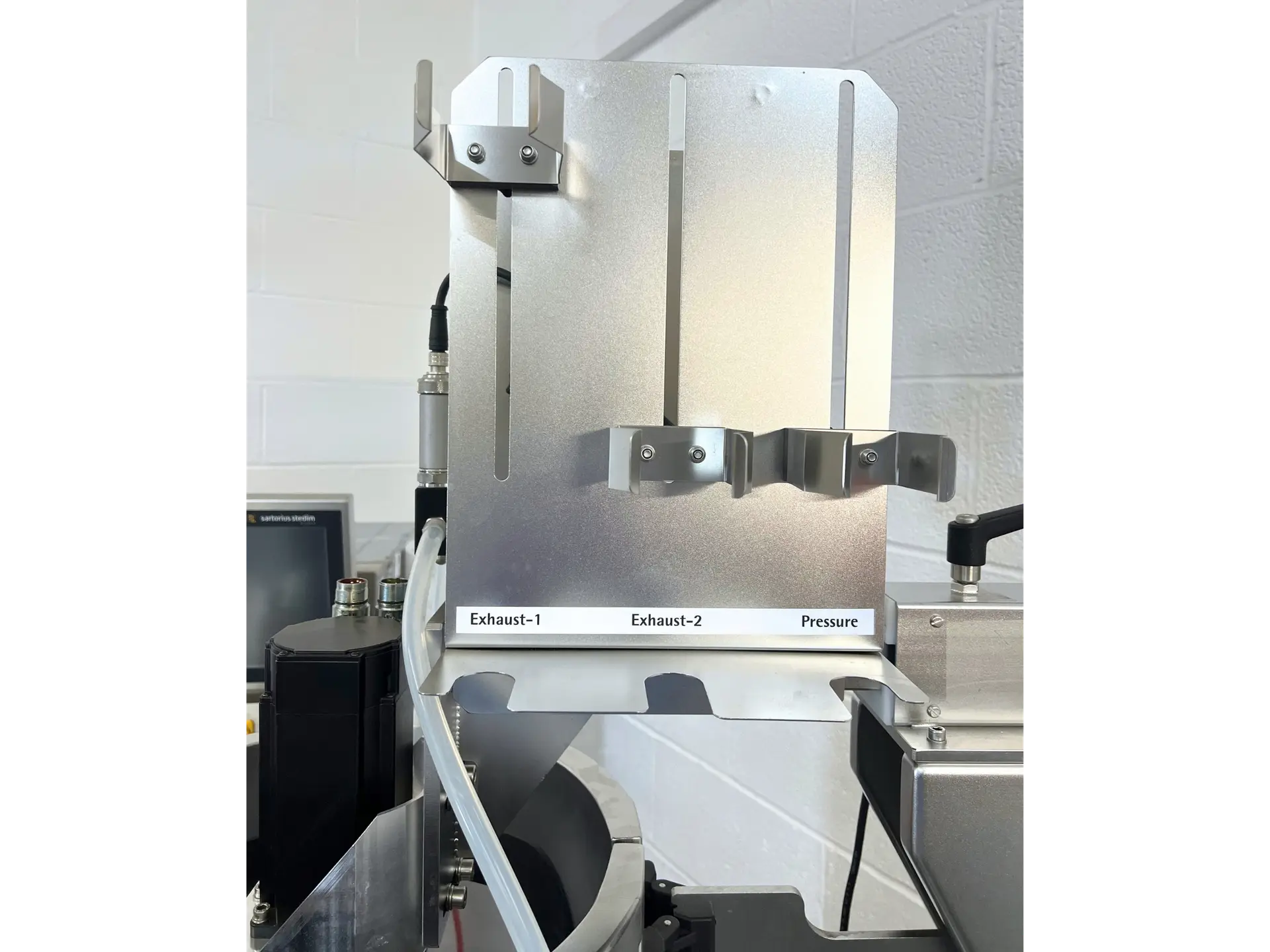7 (2) Sartorius Stedim Biostat STR2 Bioreactor System