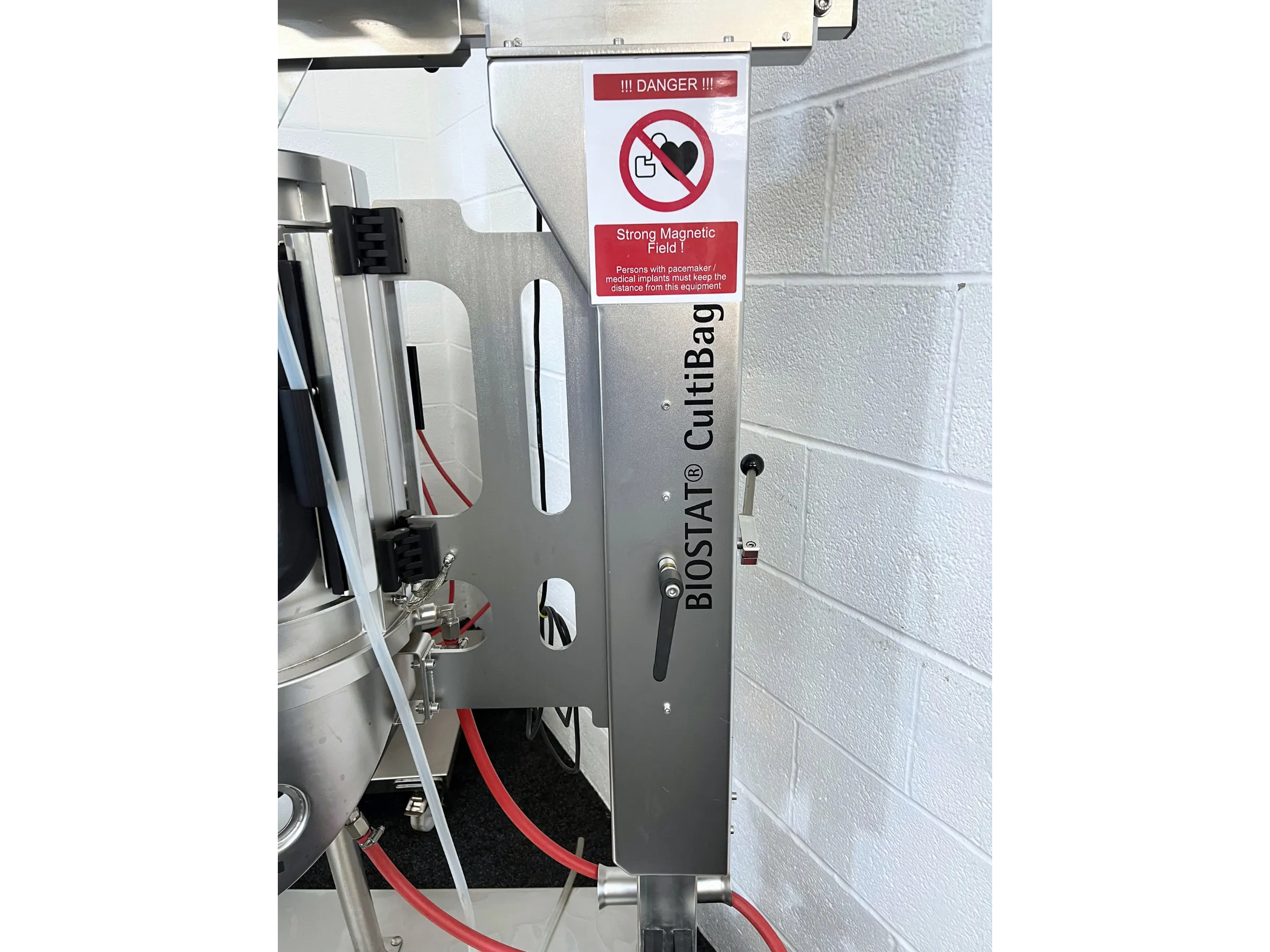 8 (2) Sartorius Stedim Biostat STR2 Bioreactor System