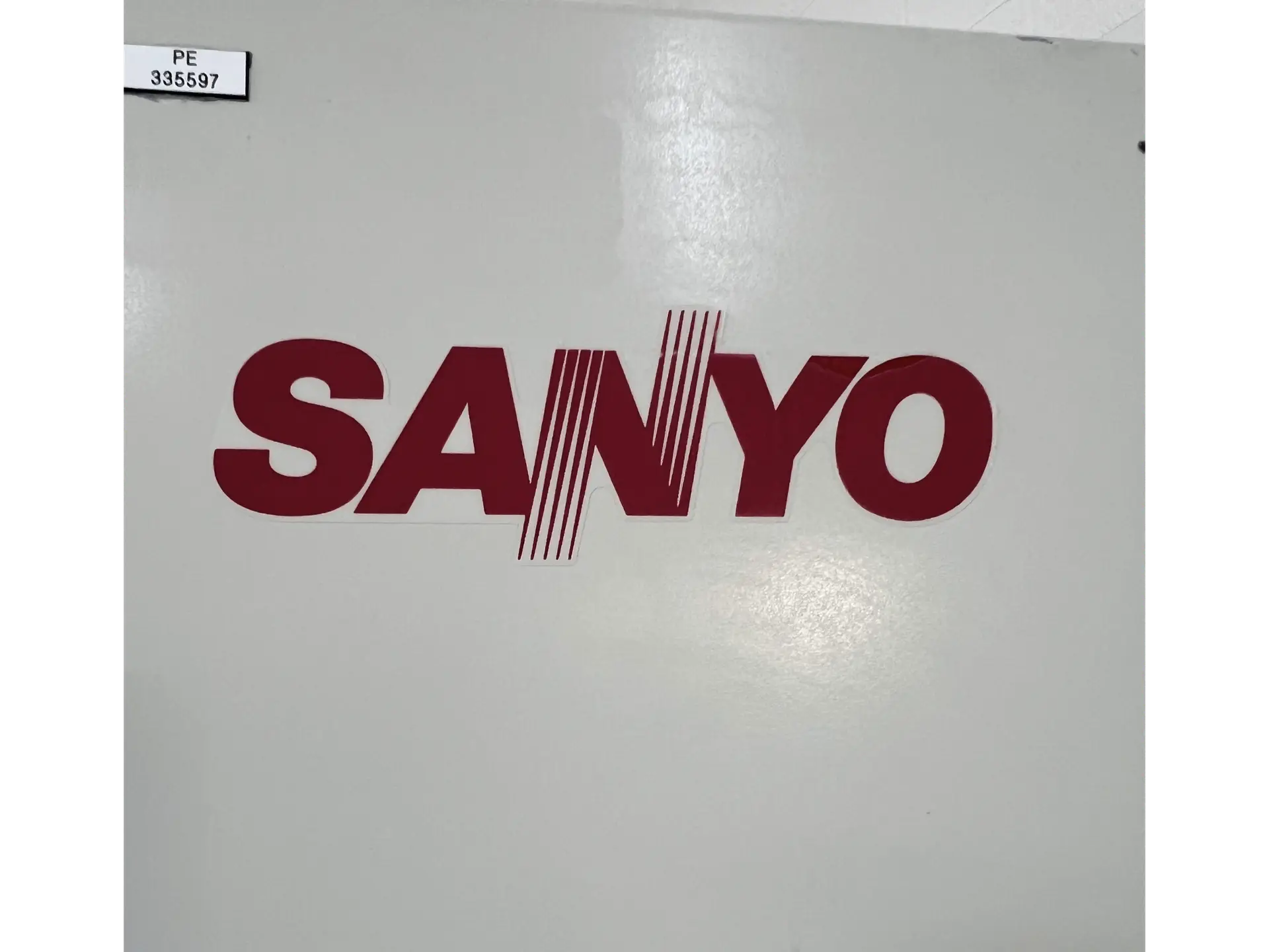 9 Sanyo MDF-U73V ULT Freezer
