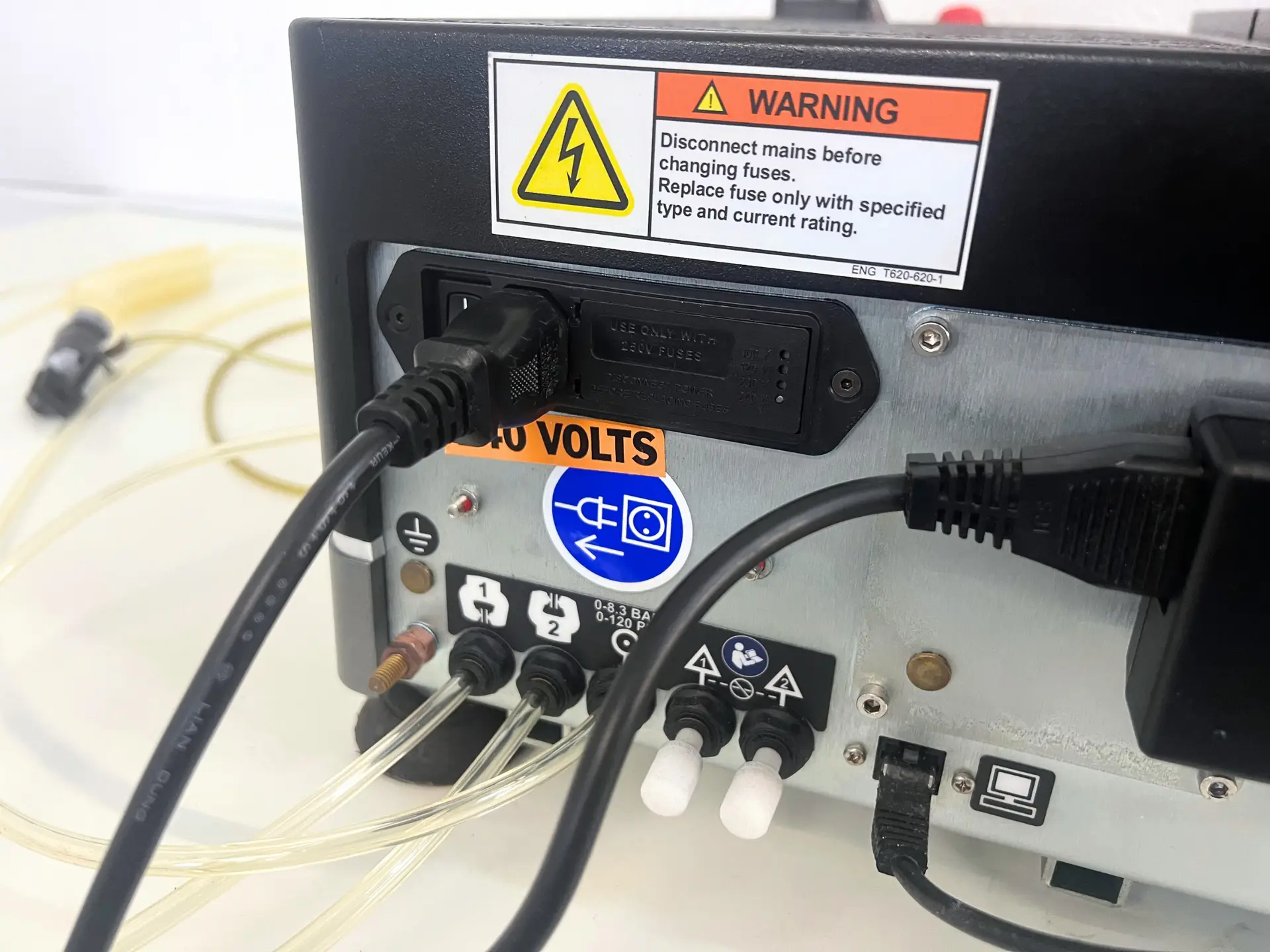 12 Instron 68SC-1 Tensile Tester
