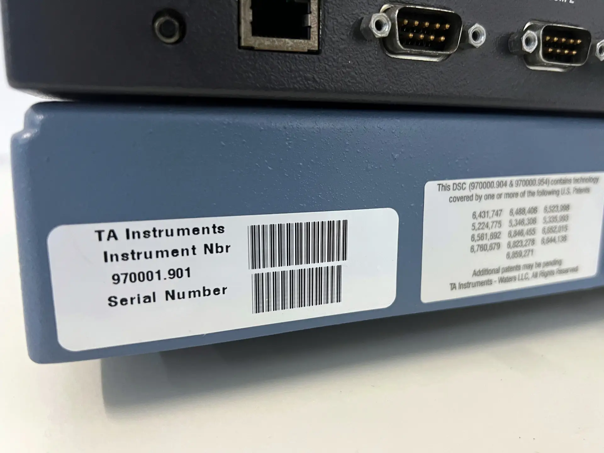 14 DSC Q2000 Differential Scanning Calorimeter