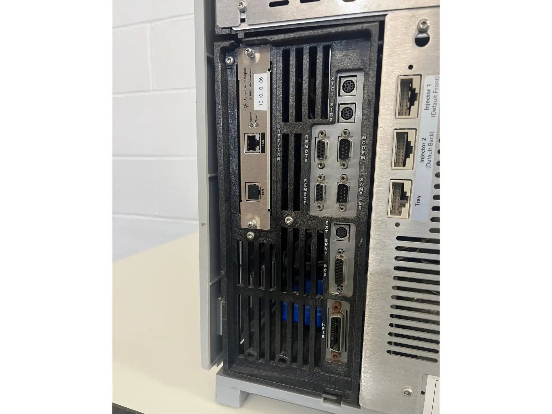 16 Agilent 6890 Series GC w/ Autosampler & Injector