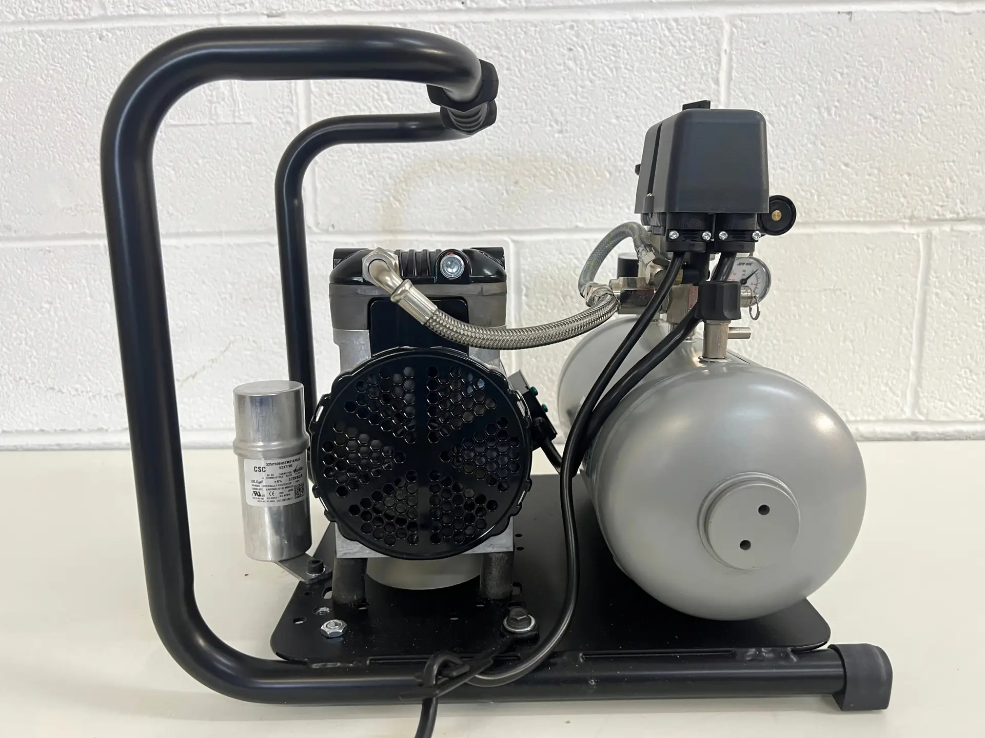 4 Jun-Air Oil Free Piston Air Compressor