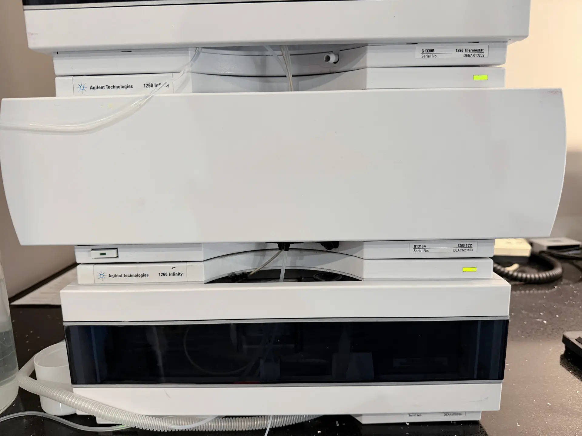 5 (2) Agilent 1260/90 HPLC System