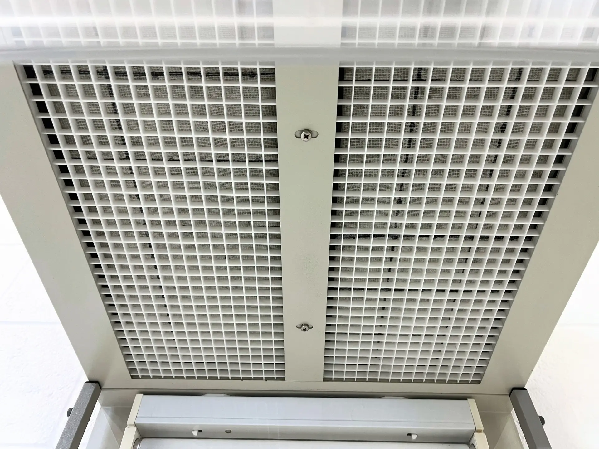 7 Astec BFC5-002 Ductless Fume Hood