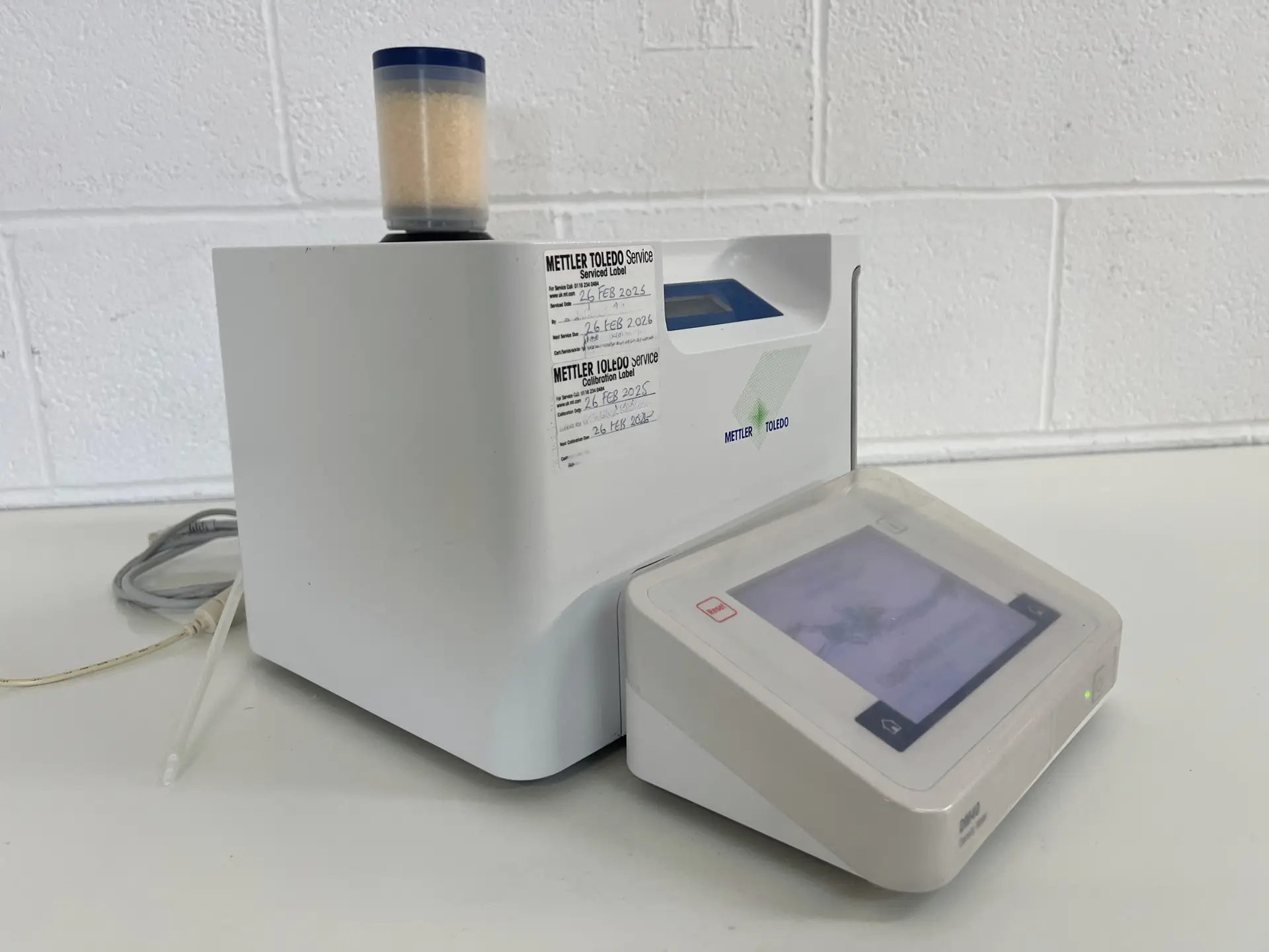 7 Mettler Toledo LiquiPhysics DM40 Density Meter
