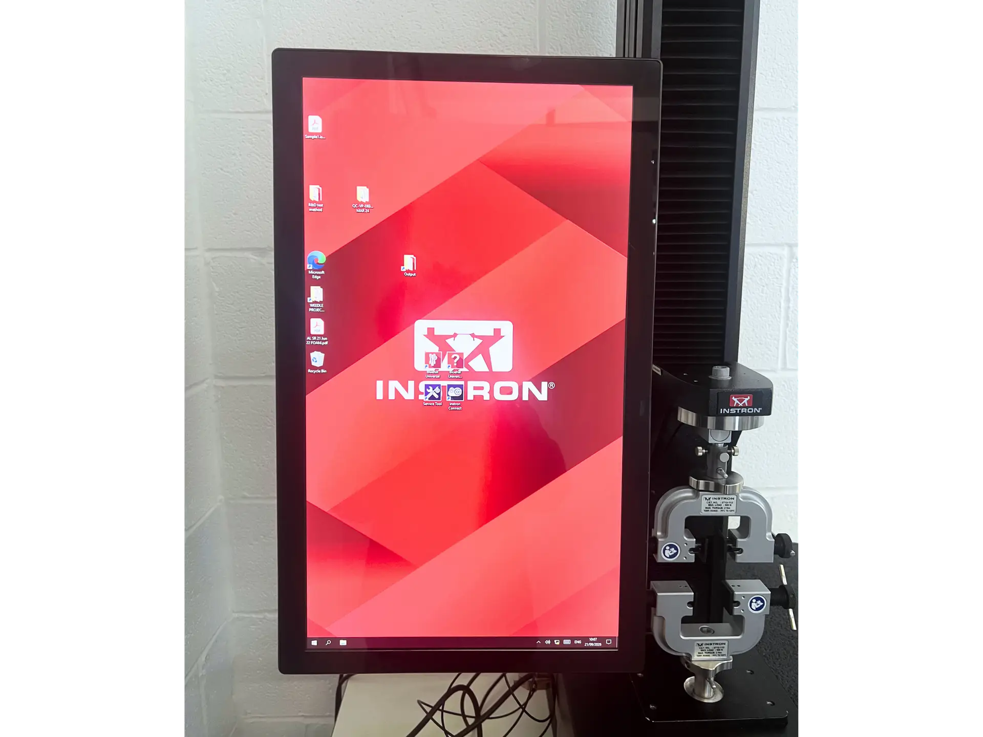 7 Instron 68SC-1 Tensile Tester