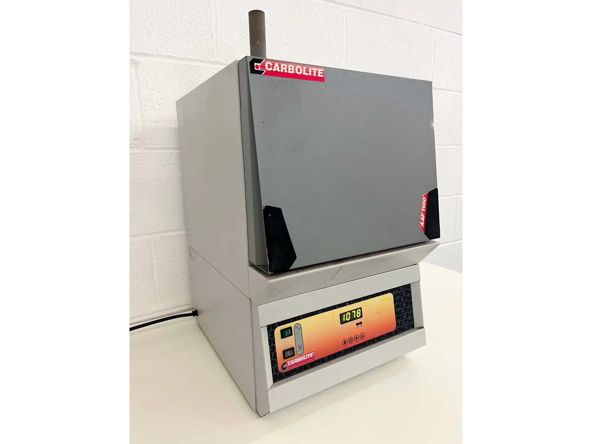 8 Carbolite Furnace AAF1100