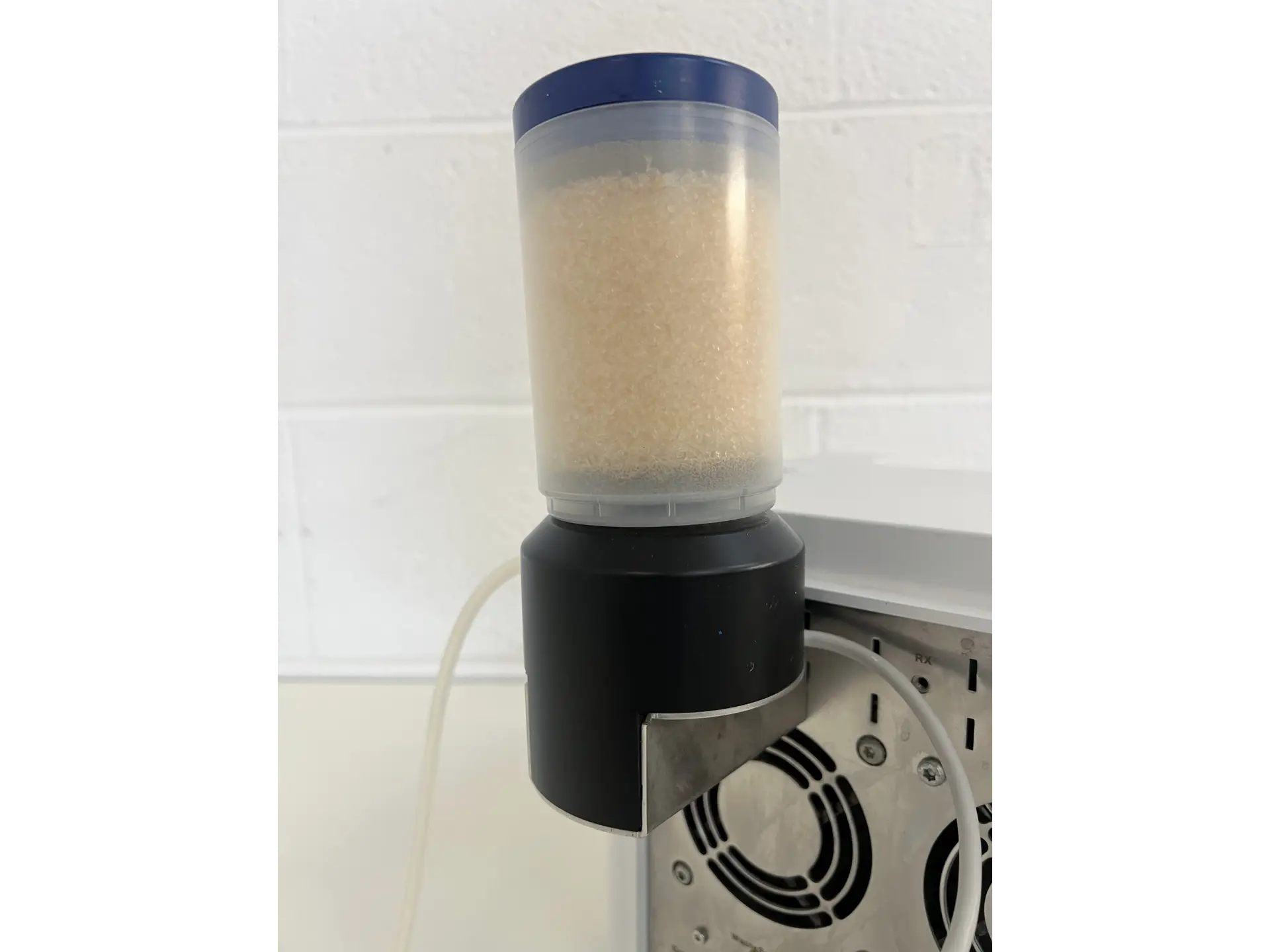 8 Mettler Toledo LiquiPhysics DM40 Density Meter