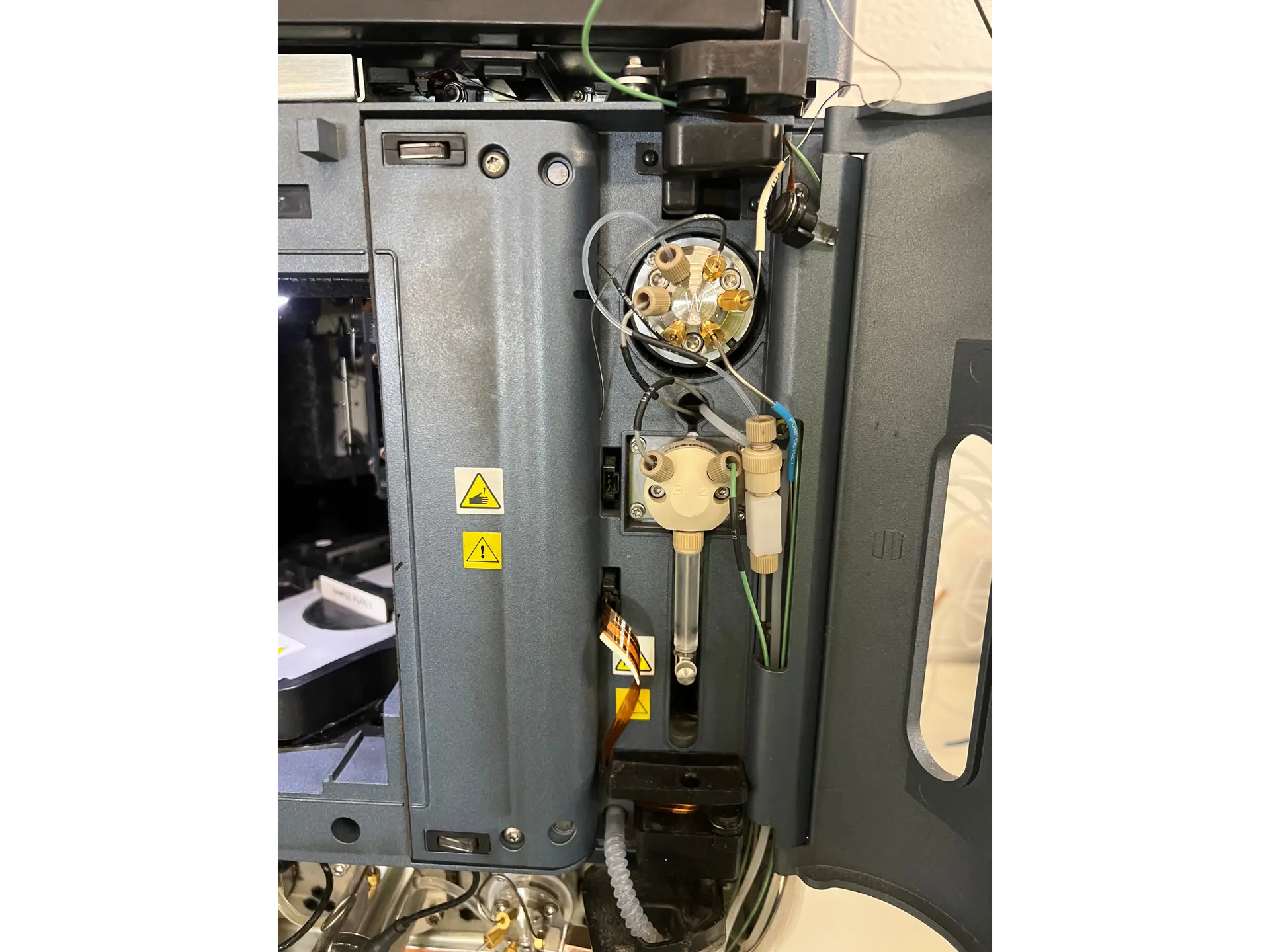 10 Waters Acquity UPLC Modules