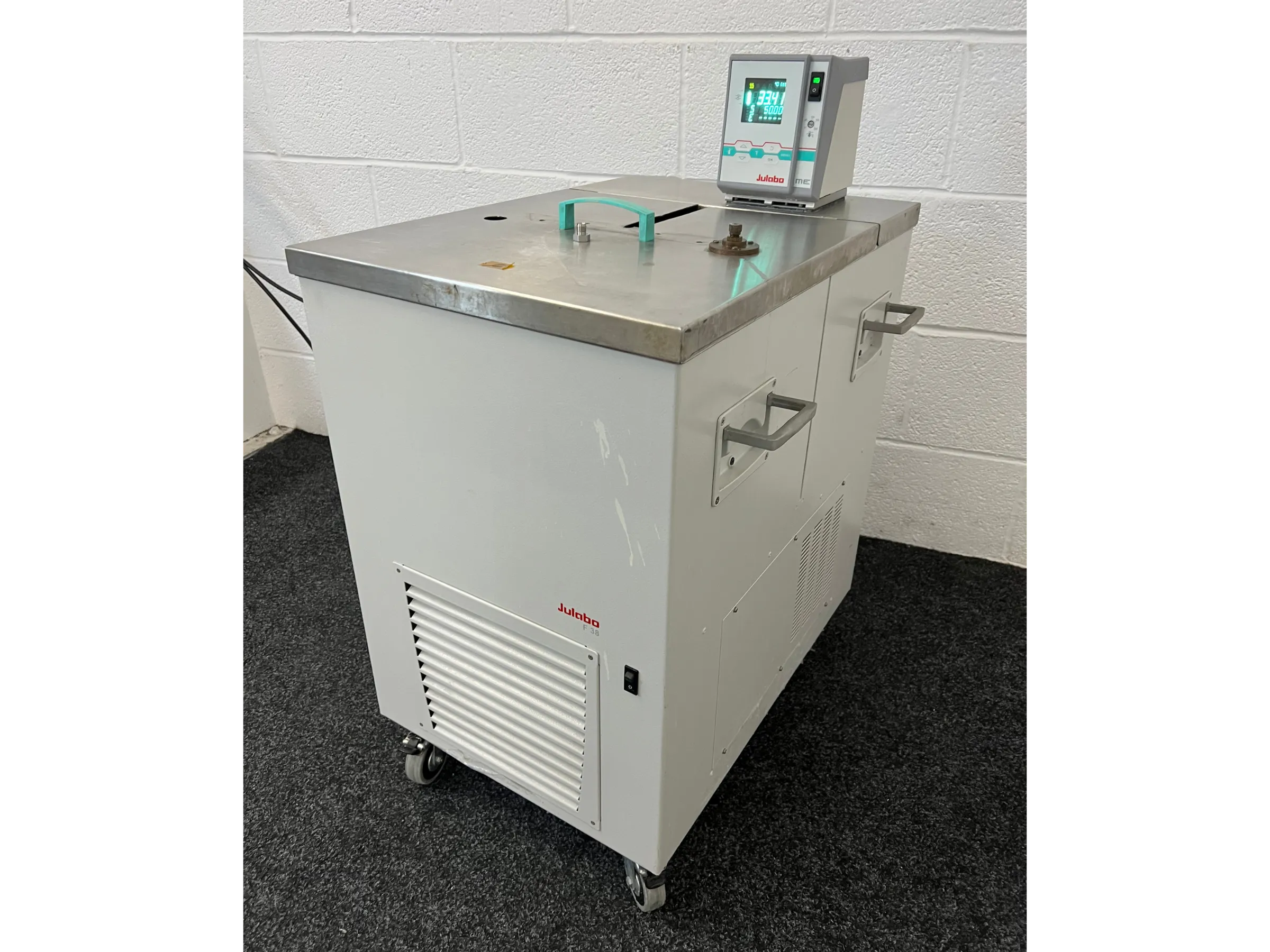 Julabo ME F38GB Refrigerated/Heated Circulator