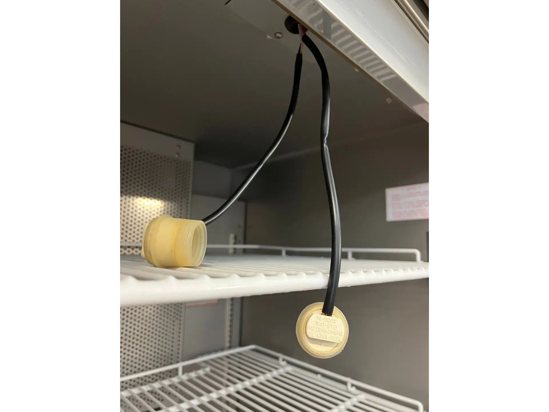 9 Sanyo MIR-553 Cooled Incubator